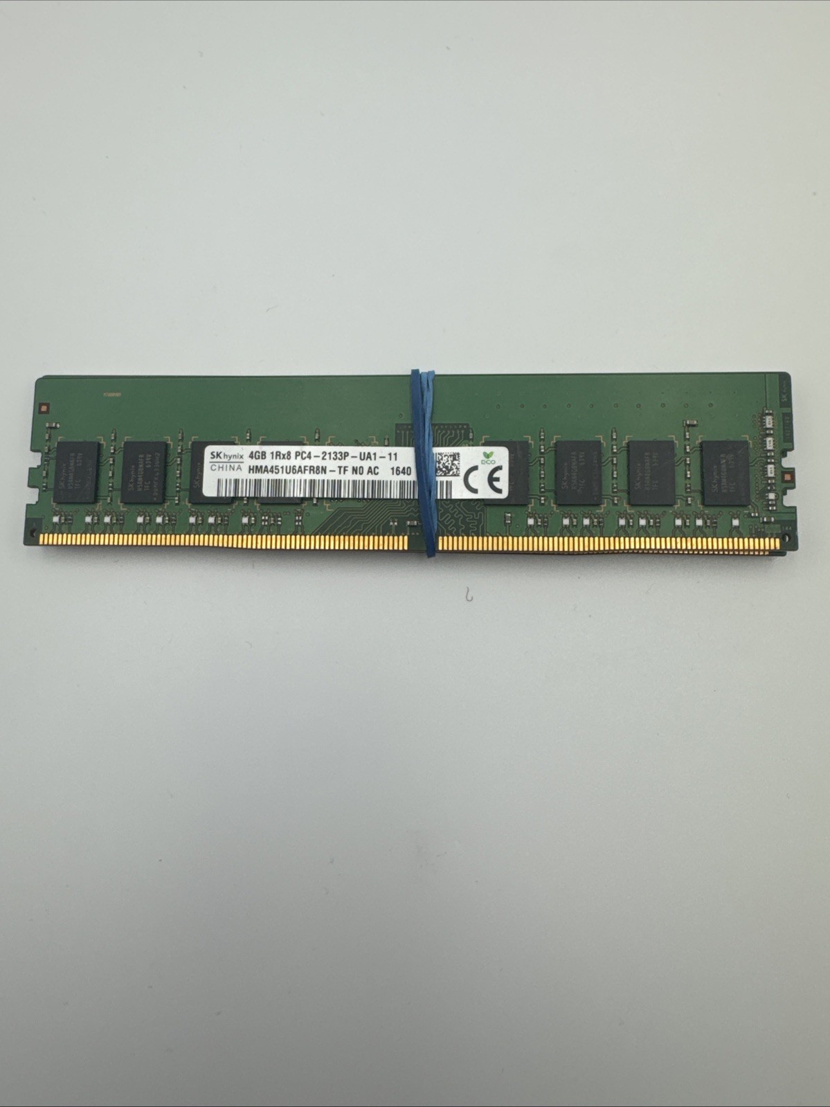 SK Hynix HMA451R7AFR8N-UH 4GB (2x4GB) RAM DDR4 2400MHz RAM
