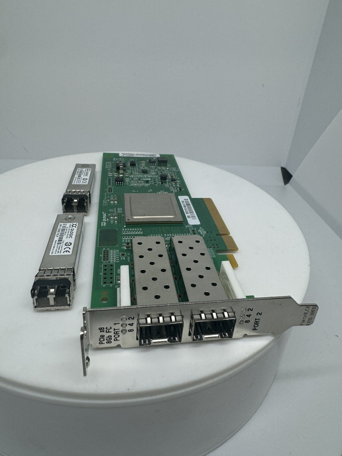 Dell QLogic QLE2562L-DEL Dual Port 8 Gb Low Profile Hot Bus Adapter DPN: 0RW9KF