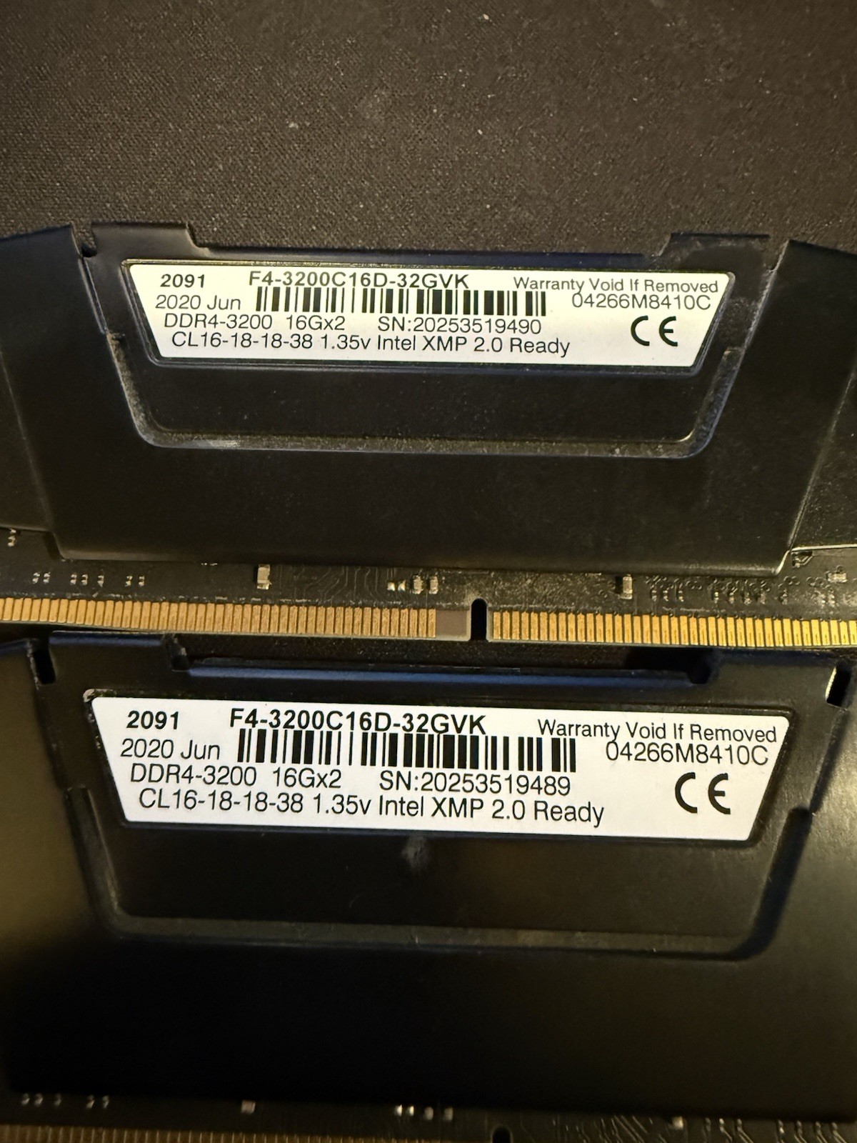 G. Skill Ripjaws v DDR4-3200 RAM 16GB (2x8GB) 3200MHz