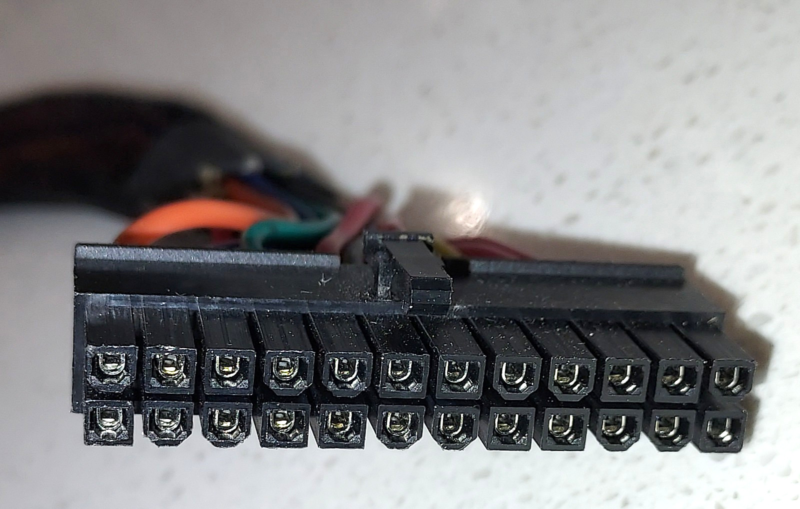 24-Pin ATX Motherboard Power Cable 20+4 Pin PSU Lead – Power Sleeved 22″