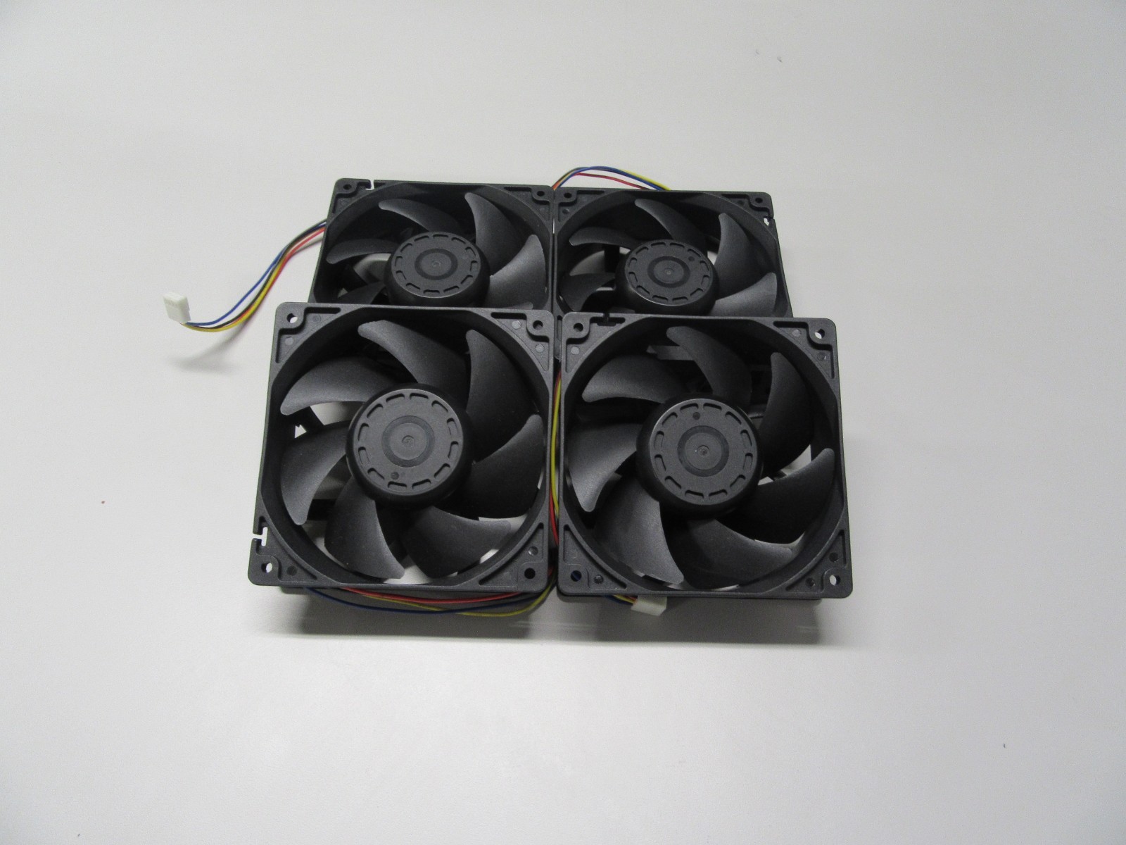 4 pack 120MM Super High Airflow 5000 RPM 4Wire PWM DC 12V 2 AMP (120X120X38 MM)