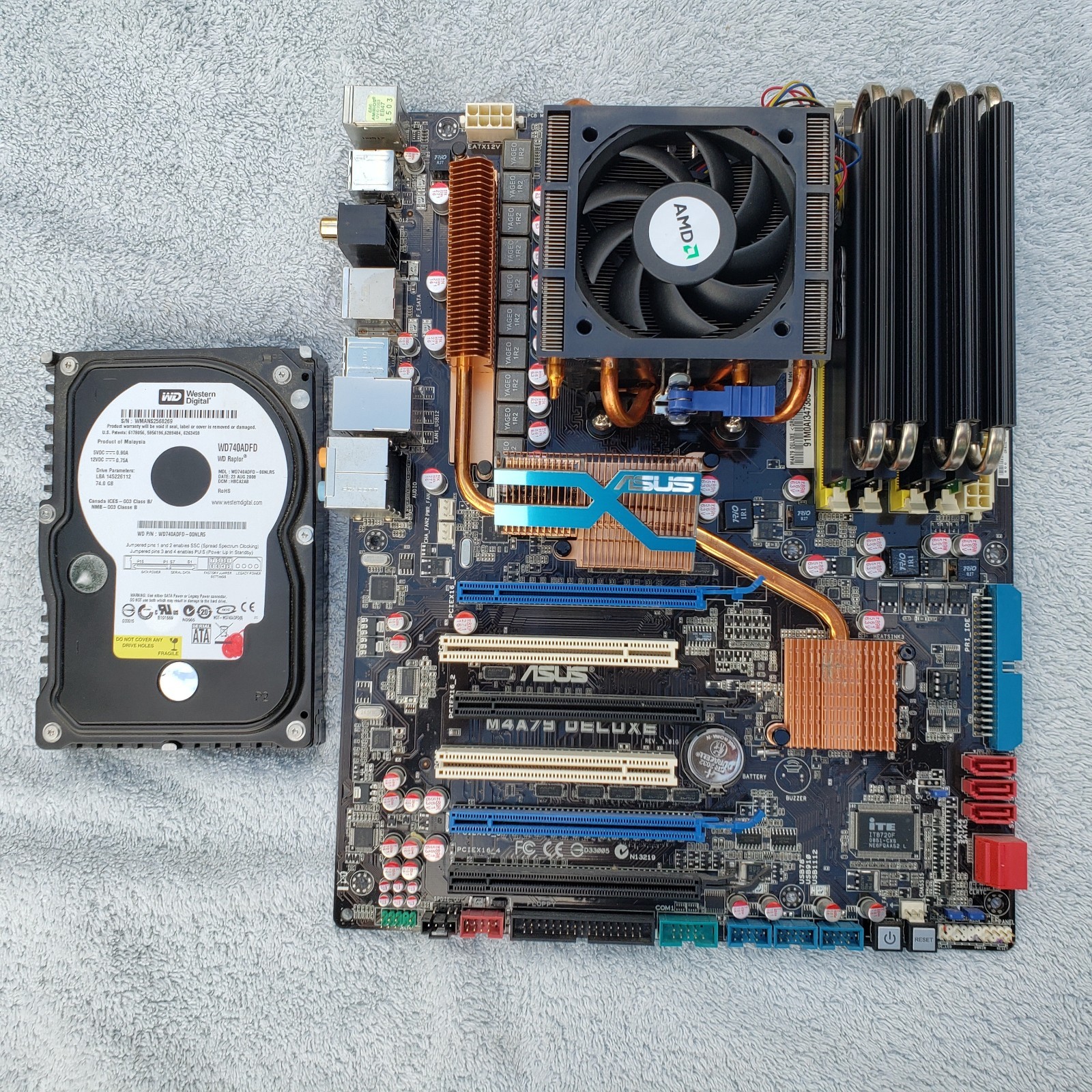 Asus M4A79 Deluxe Phenom II X4 940 8GB OCZ Reaper DDR2 1066 RAM with Boot HDD