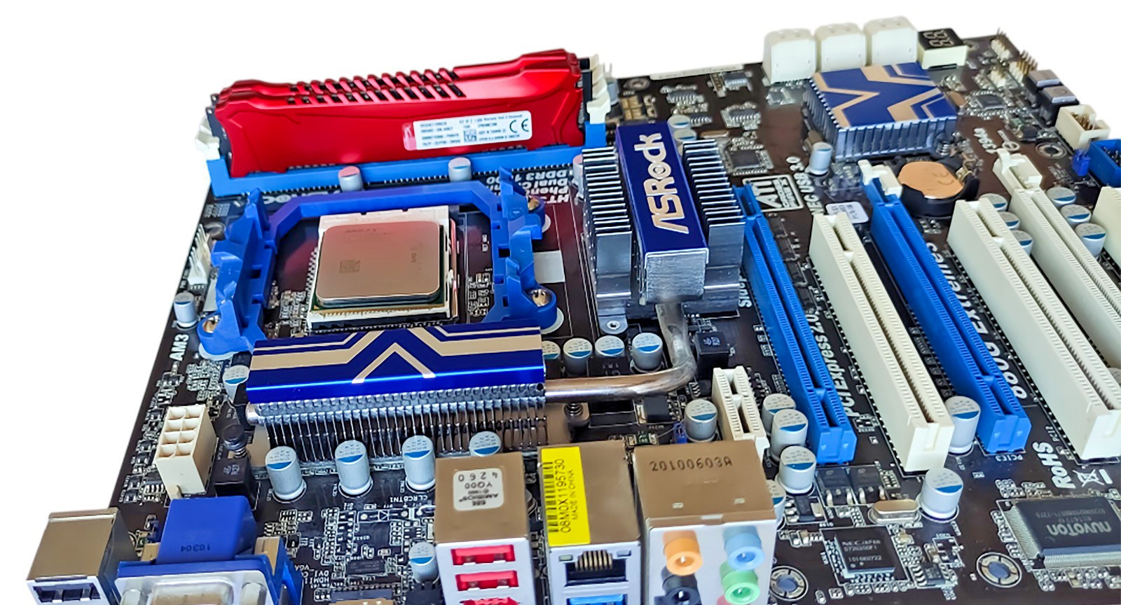 AMD FX-4300 + ASRock 880G Extreme3 + 8GB Kingston HyperX Savage DDR3 – Working