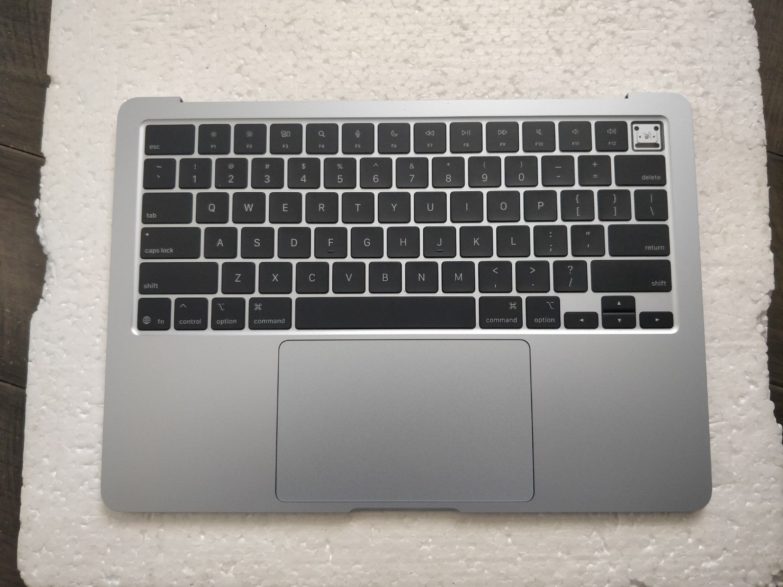 Apple Macbook Air 13.6″ 2025 A3240, Touchpad, Keyboard,Palmrest assembly,SkyBlue