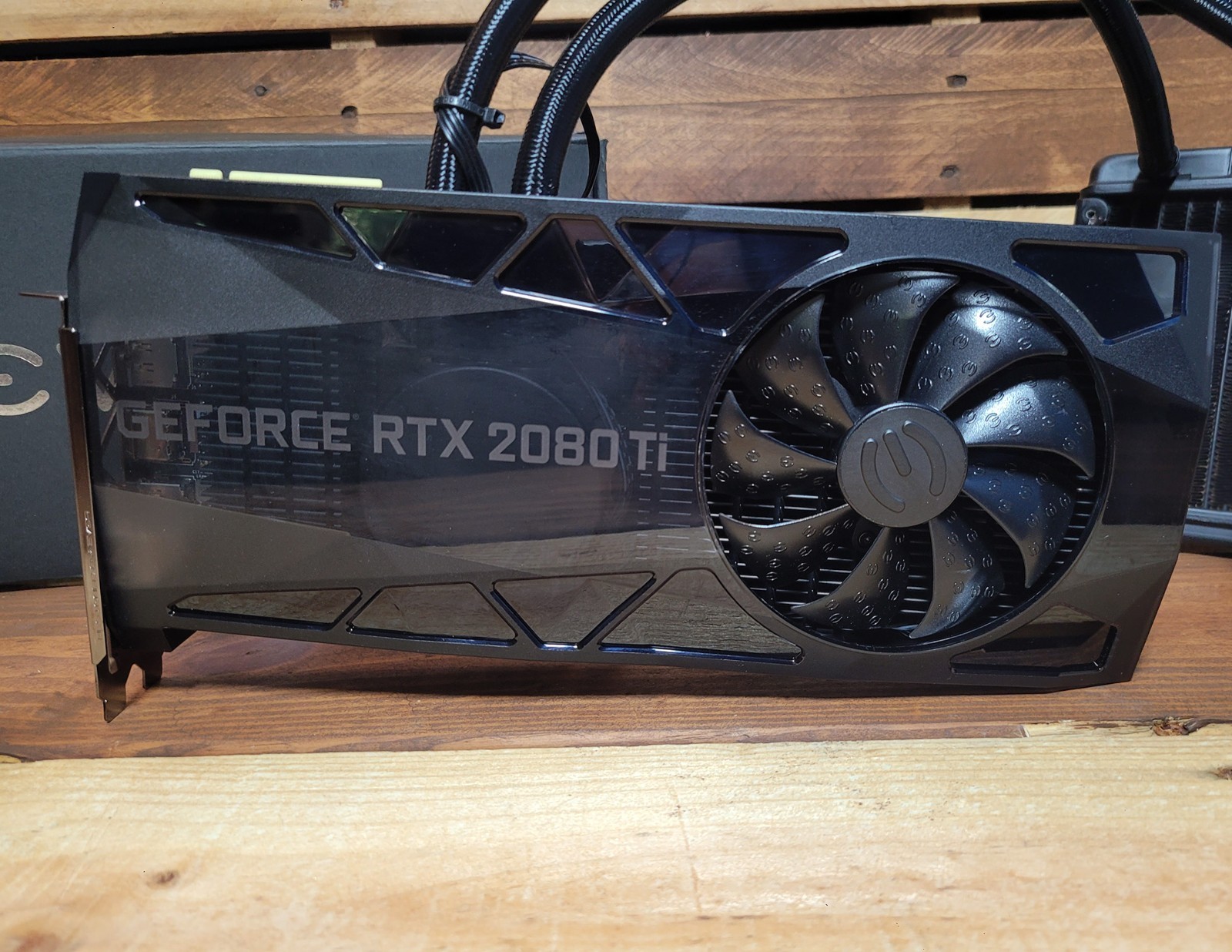 EVGA Nvidia GeForce RTX 2080 Ti FTW3 ULTRA HYBRID Liquid Cooled Gaming GPU w/ OC