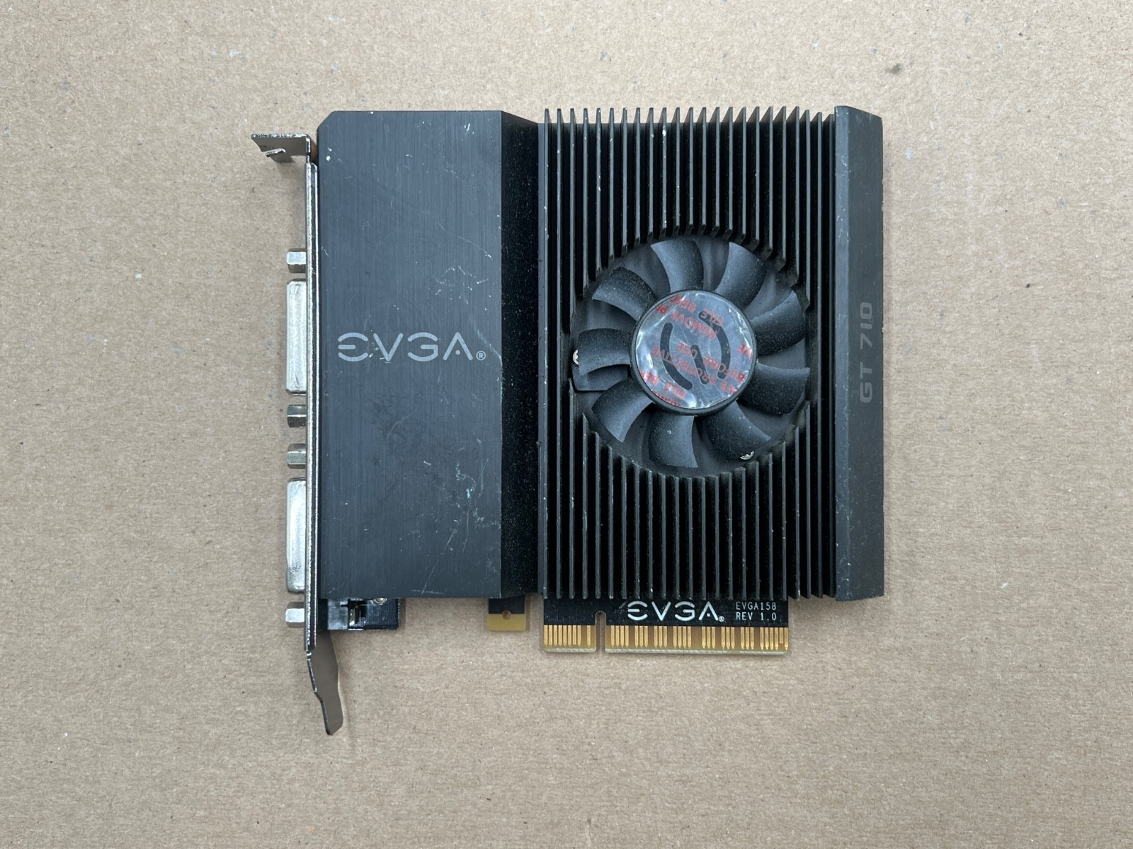 EVGA GeForce GT 710 01G-P3-2716-KR 1GB DDR3 SDRAM PCIE 2.0 Graphic Card
