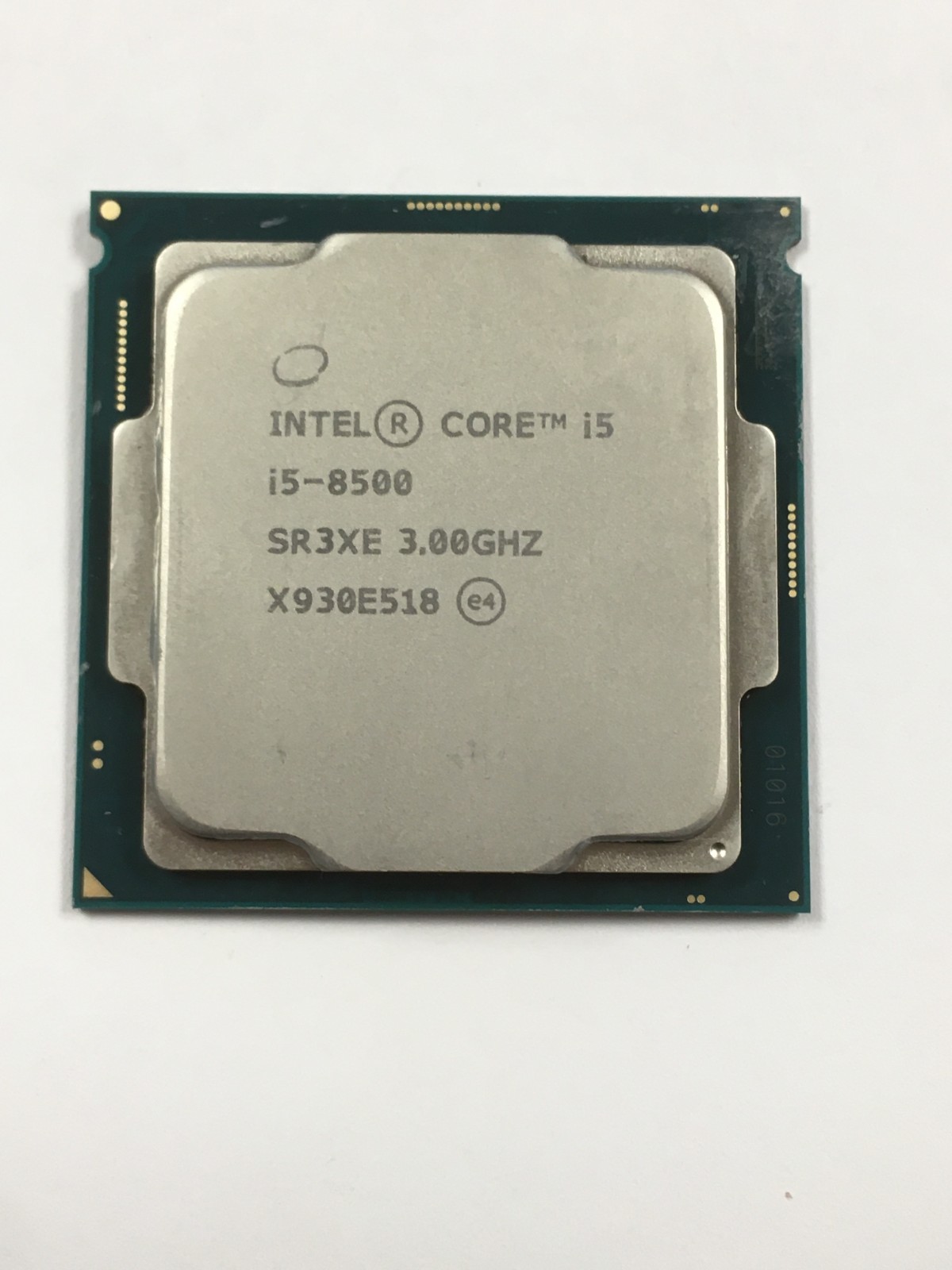 Intel Core i5 – 8500 / SR3XE 3.00GHz 9-MB 6-Core CPU LGA 1151