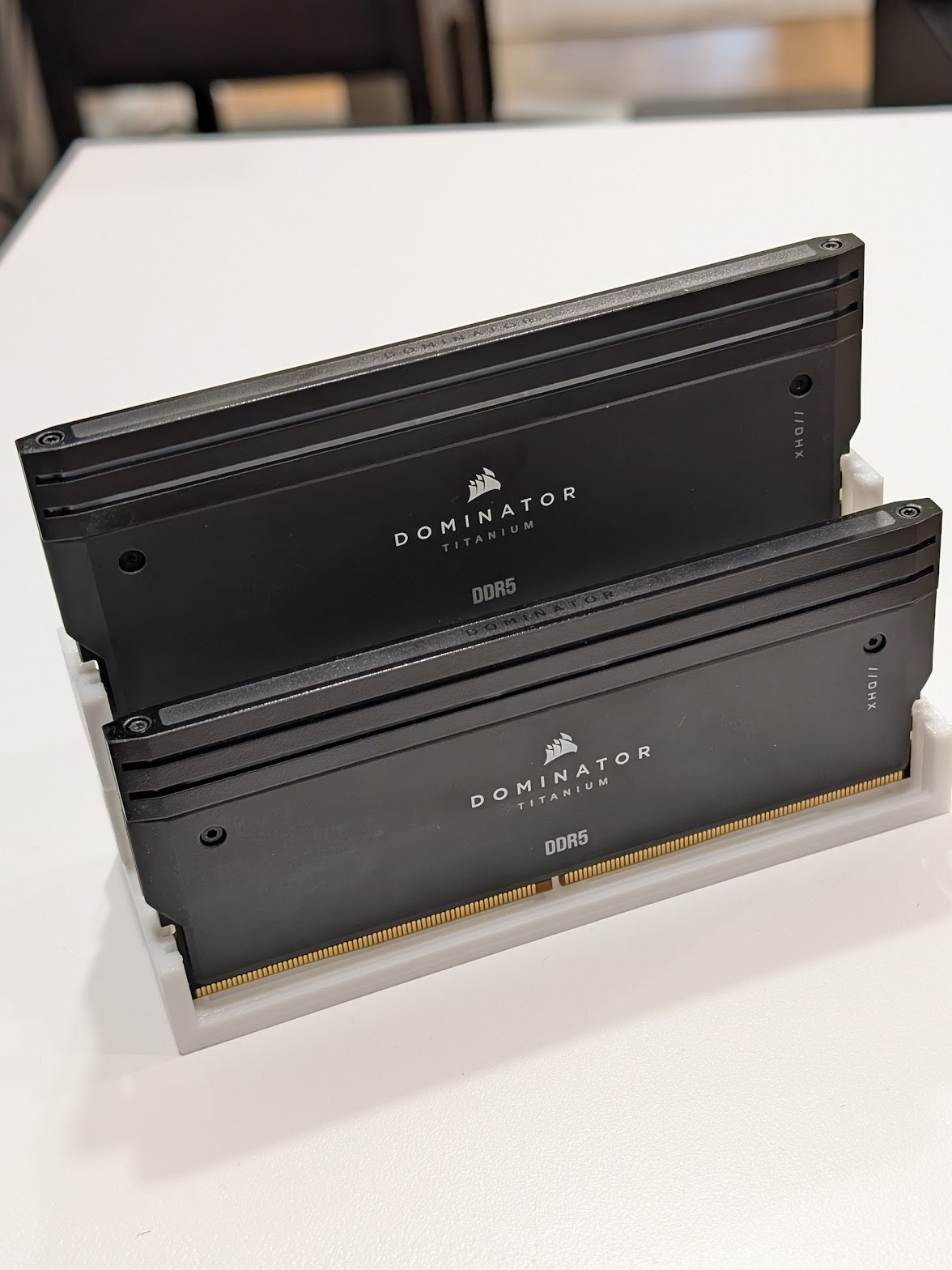 Corsair Dominator Titanium RGB 64GB 2x32GB DDR5 6400 6000 CL32 XMP 3.0 Black