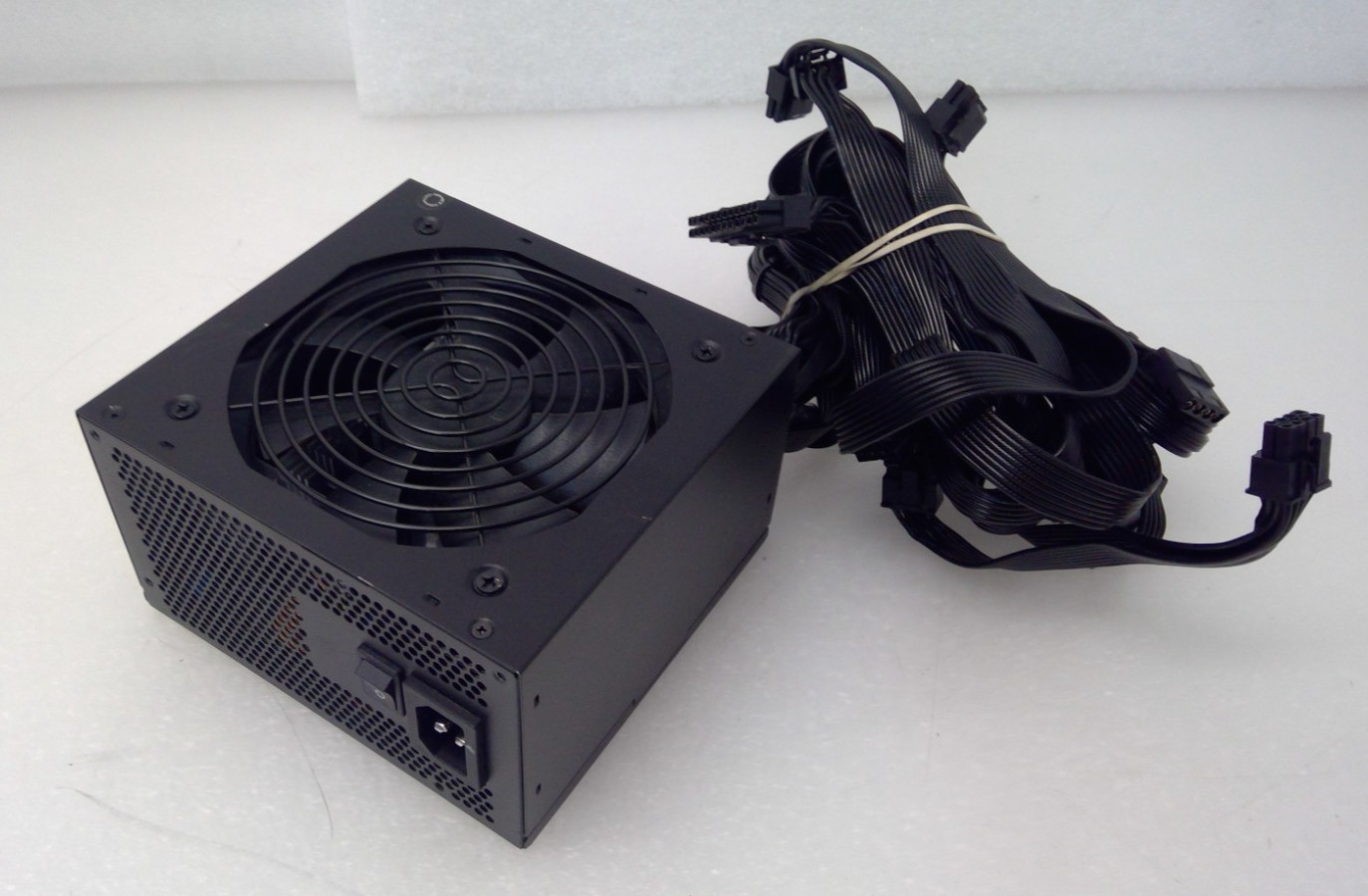 RAIDMAX 850AE 850W 80 PLUS Gold ATX 12V Power Supply PSU RX-850AE (SD)