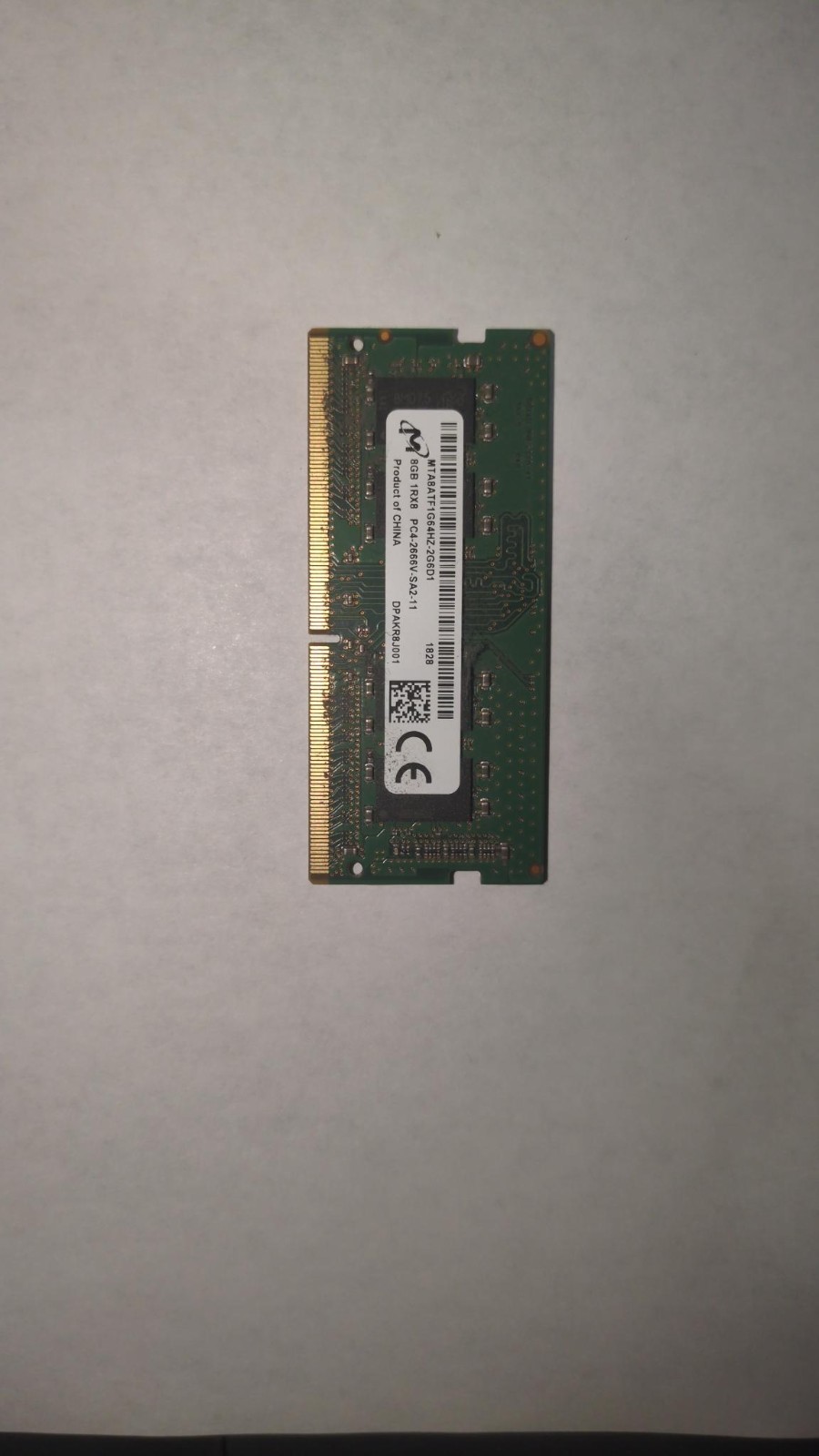 Micron MTA8ATF1G64HZ-2G6D1 8GB DDR4 2666MHz PC4-2666V-SA2-11 SODIMM RAM Memory