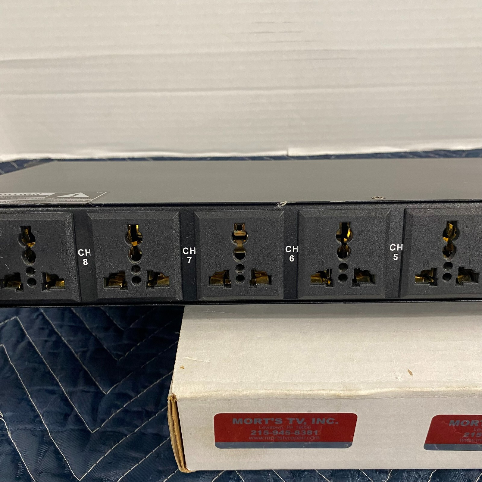 Pyle PCO875 13 Amp 2000W Rack Mount Power Sequence Controller