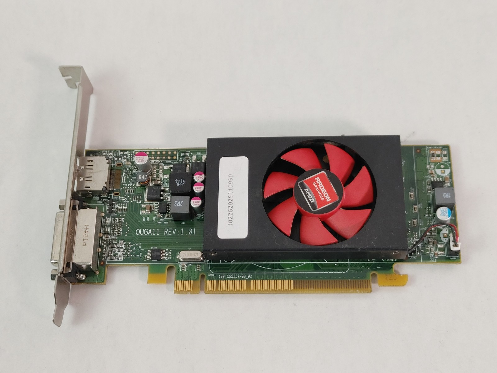 Lot of 5 AMD Radeon HD 8490 1 GB DDR3 PCI Express 2.0 x16 Desktop Video Card