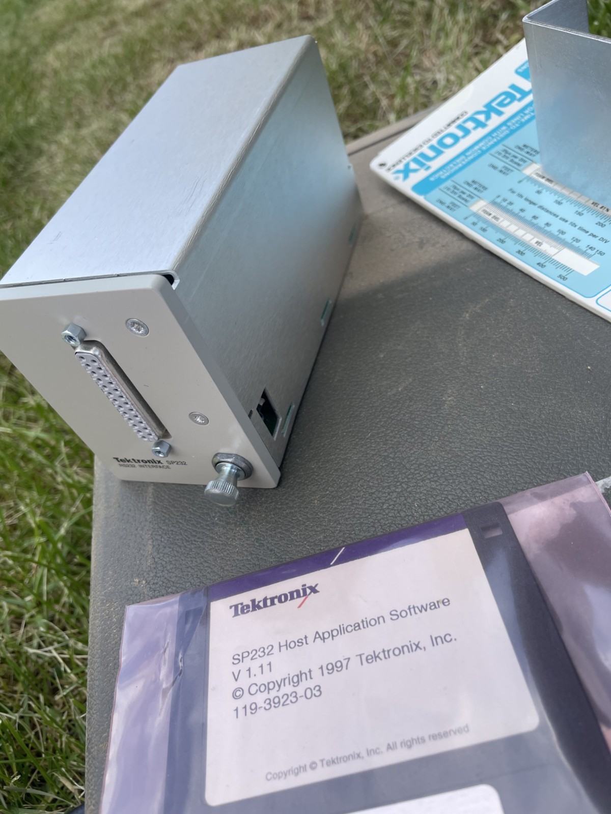 Bag of Tektroniks parts and software