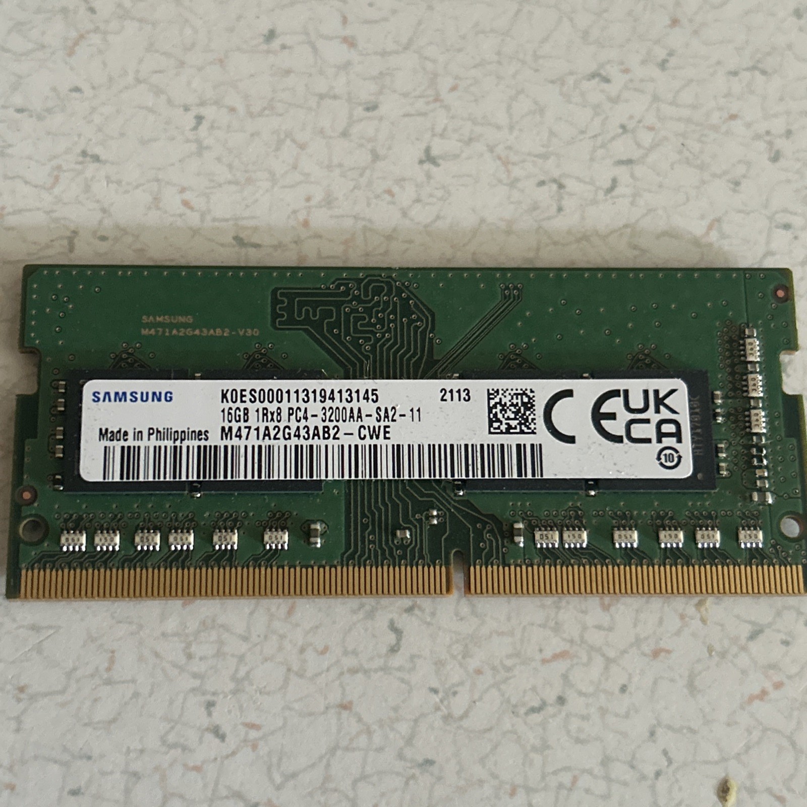 Samsung 16GB PC4-25600 (DDR4-3200) SO-DIMM Memory (M471A2G43AB2-CWE)