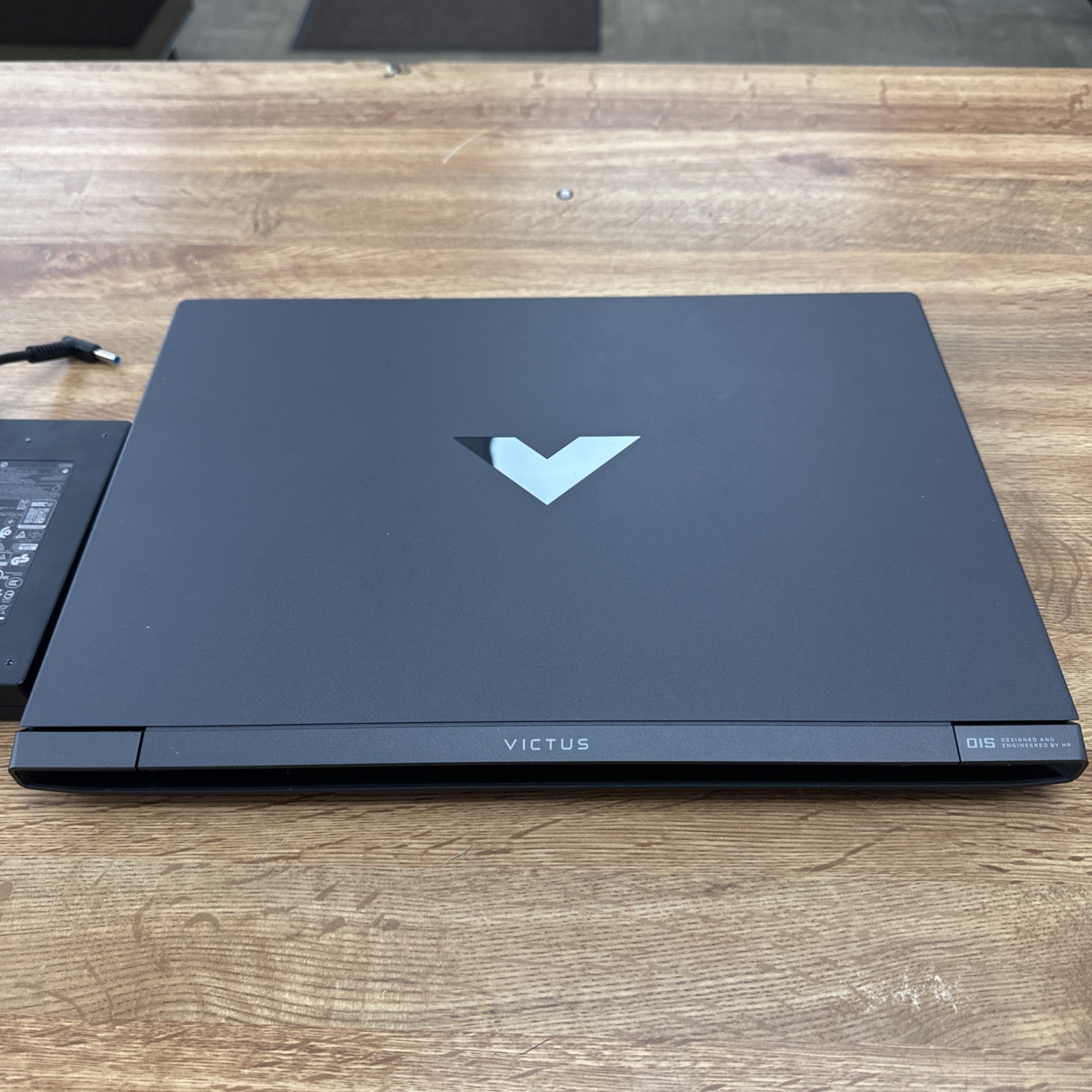 HP Victus 15.6″ Gaming Laptop AMD Ryzen 7 7445H 16GB 512GB RTX 3050 Windows 11