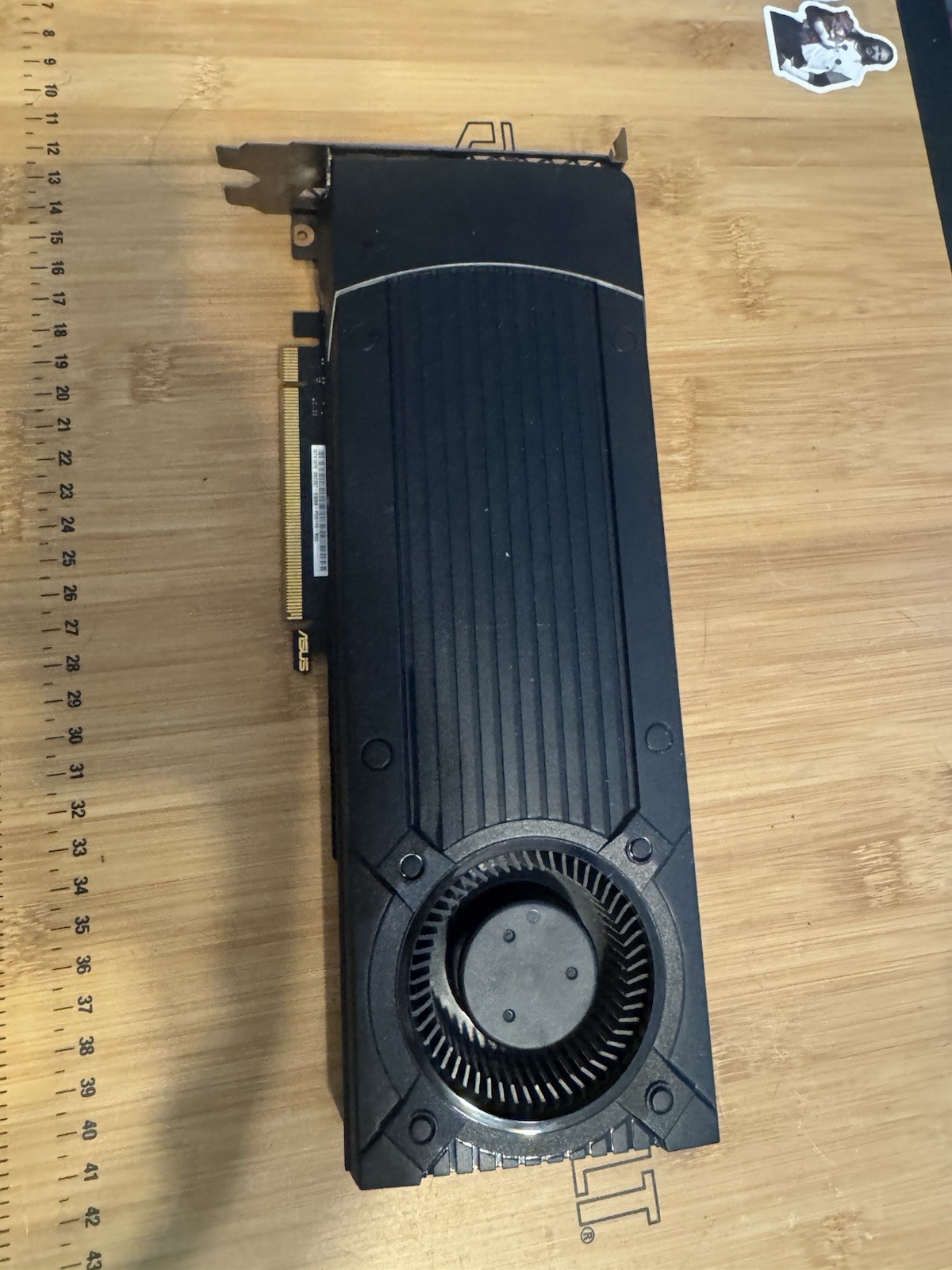 ASUS TURBO GeForce GTX1070-8GD5 256-BIT GDDR5 PCIE 3.0 8GB GPU FOR PARTS ONLY