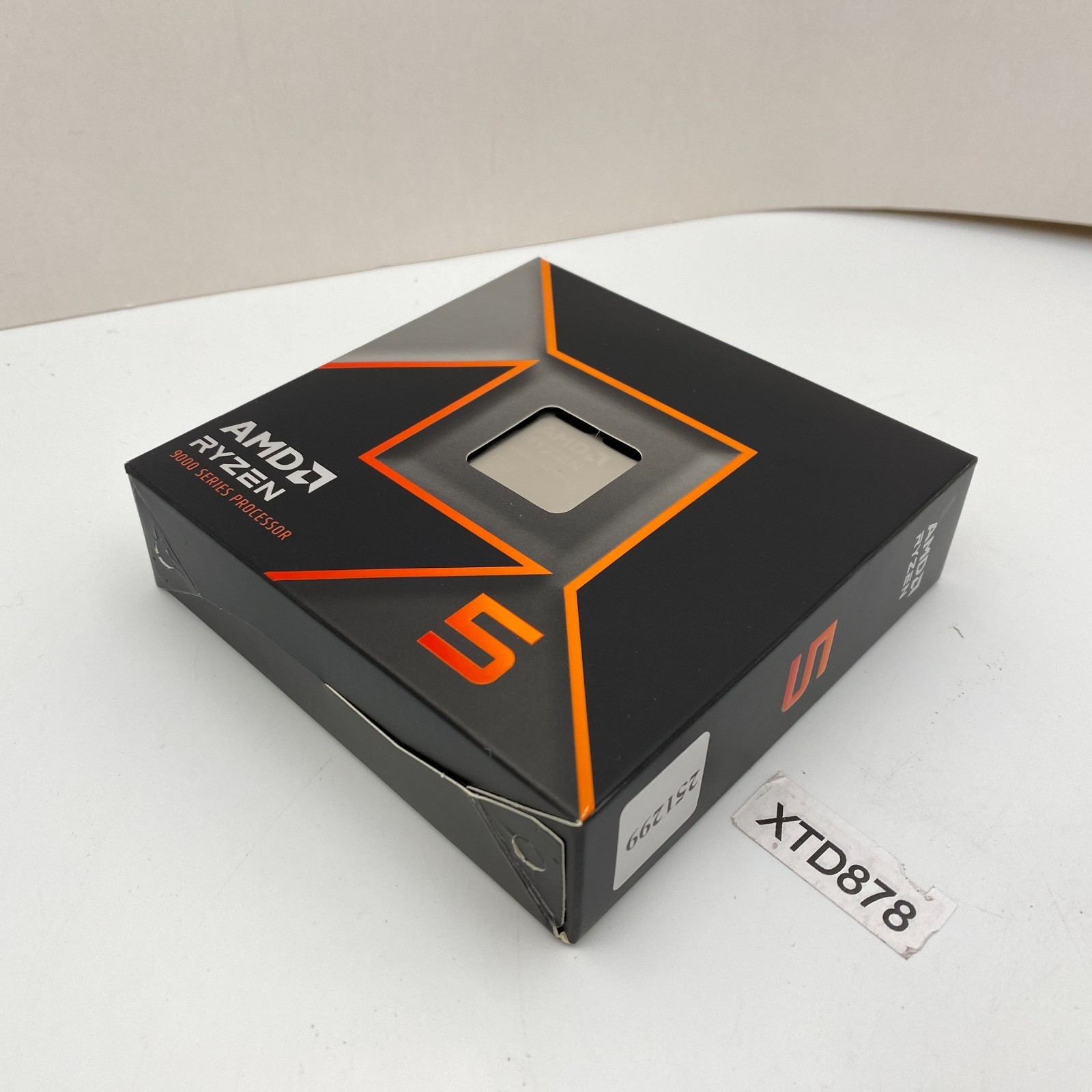 AMD Ryzen 5-9600X Desktop Processor (3.9 GHz, 6 Cores, AM5) Granite Ridge – Good