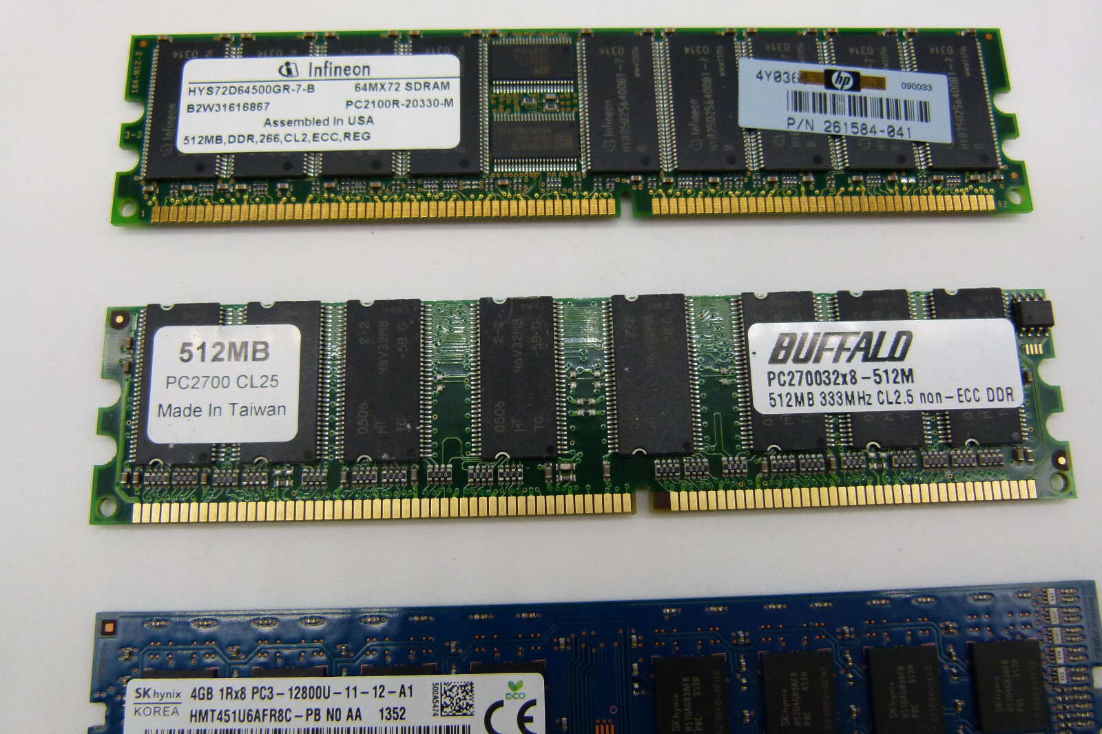 Lot of 5 pcs – RAM – Kingston, Infineon, Buffalo, SK Nynix