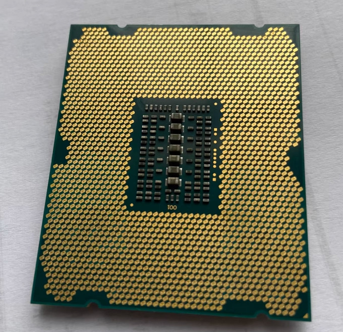 Intel Xeon E5-2687W V2 E5-2687WV2 3.4 GHz 8-Core 25M LGA2011 Processor SR19V