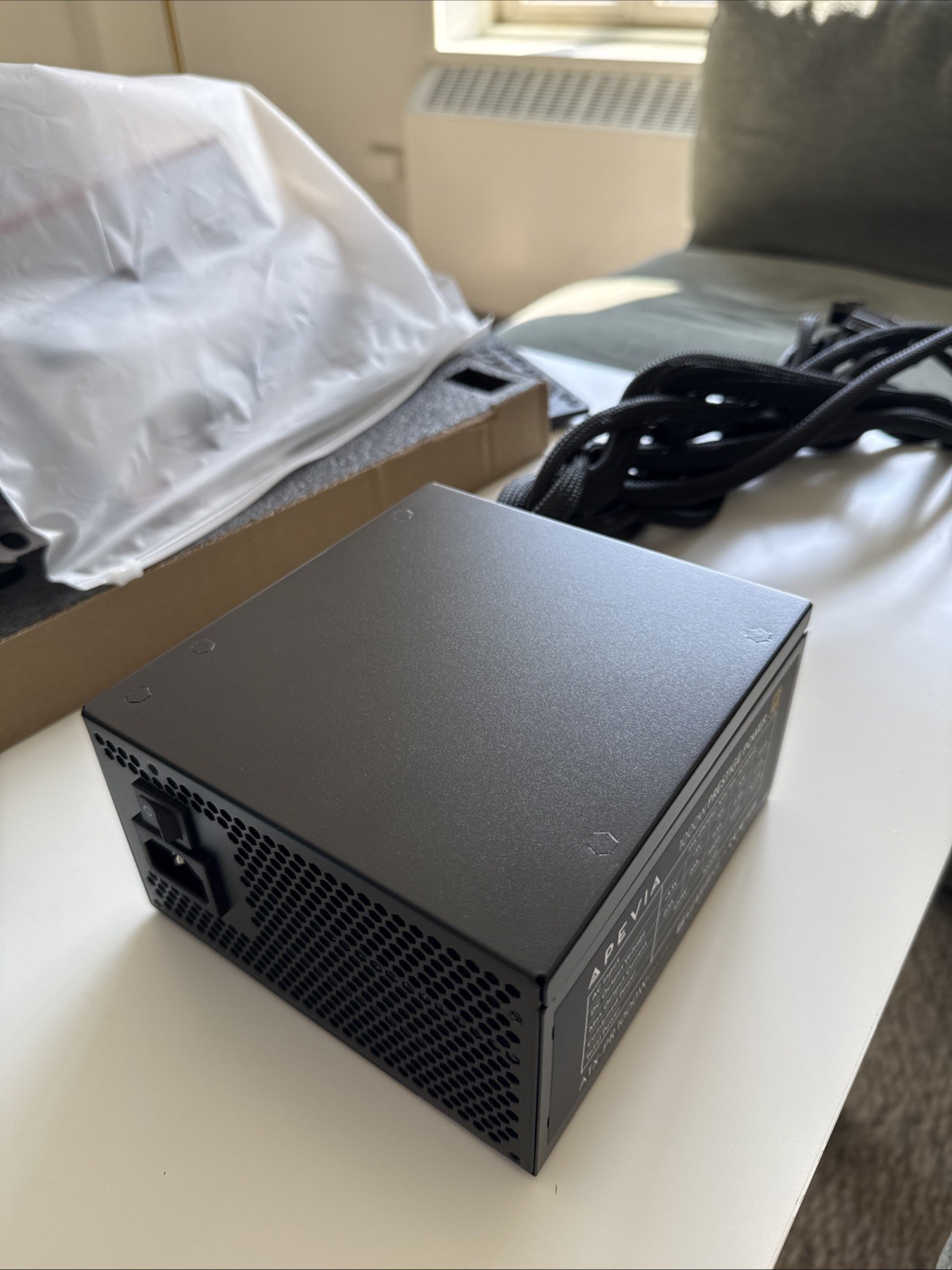 Apevia 1000W Prestige Power ATX-PR1000W 80 Plus Gold 1000W Power Supply