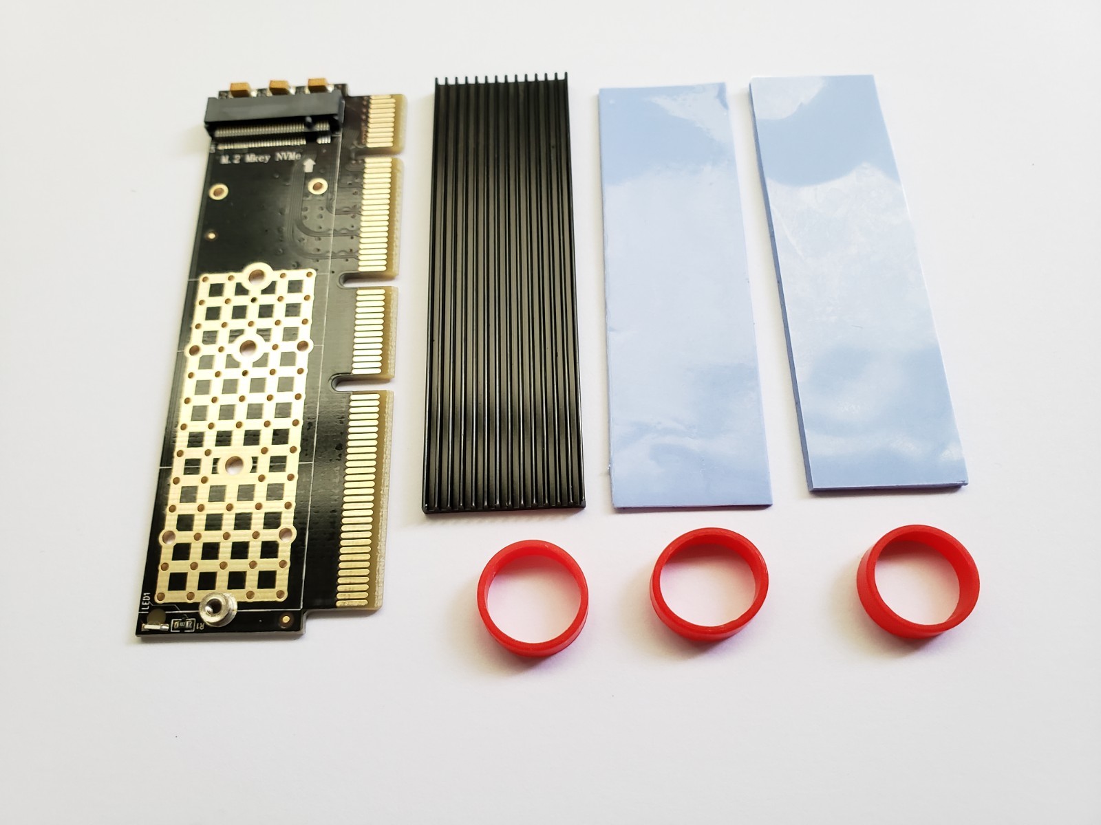 1U Server Mini PC HTPC M.2 NVMe SSD PCI-E 4.0 x4 x8 x16 Adapter Card + Heatsink