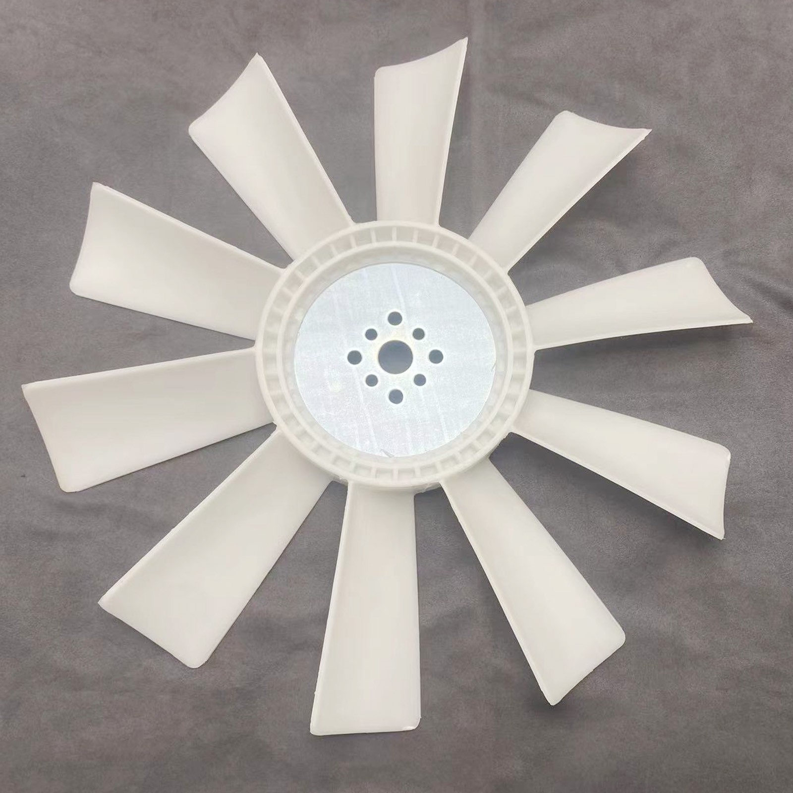 New blades Fan cooling for Cummins 3.9L 4BT Engine,10 Blades, 3912753