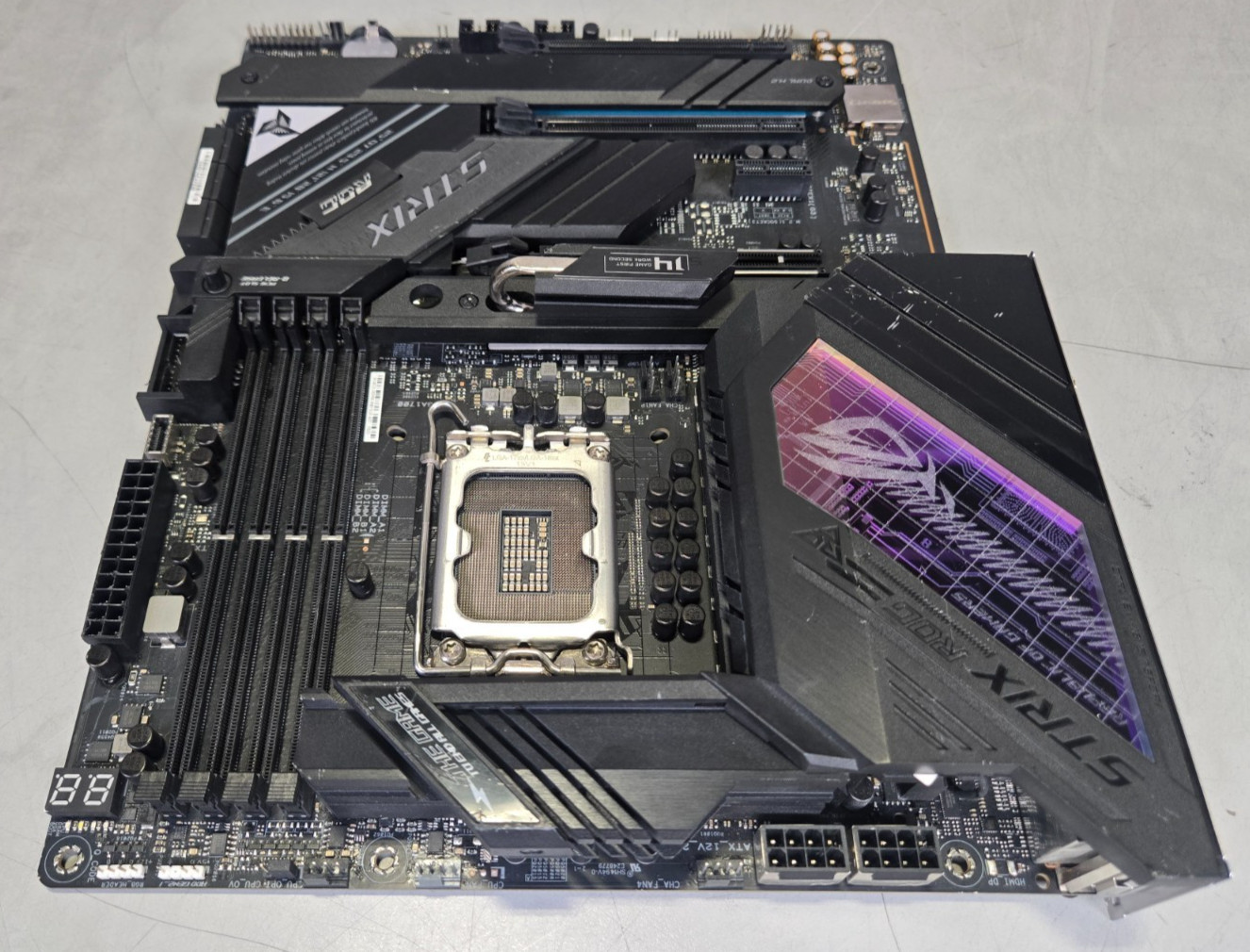 ASUS ROG Strix Z690-E Gaming Wi-Fi LGA 1700 Intel ATX Motherboard