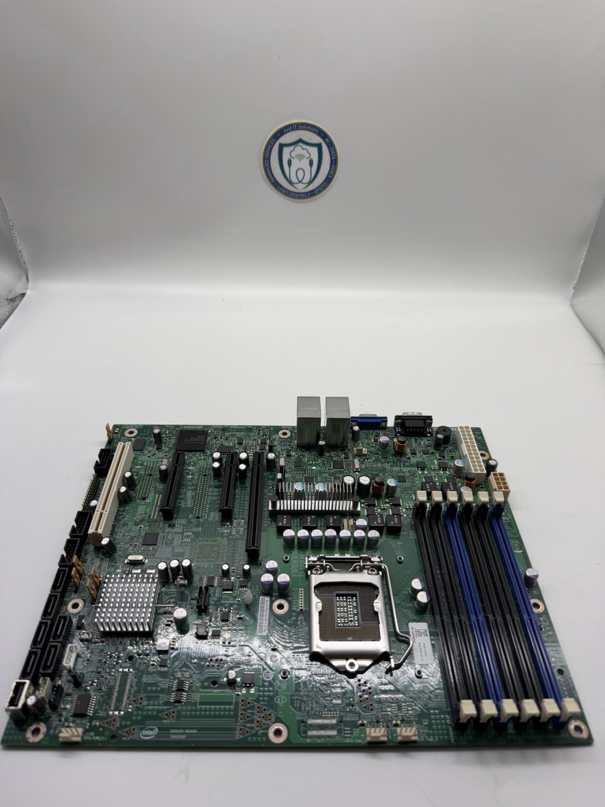 INTEL SERVER BOARD S3420GP FC-LGA 1156 DDR3 ATX Motherboard