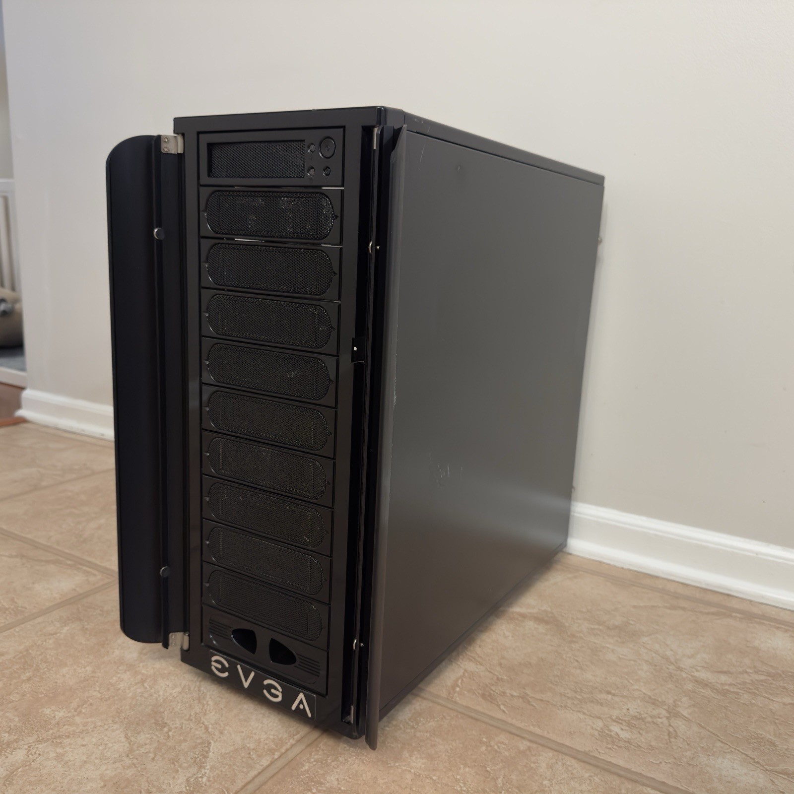 Thermaltake Armor EVGA Full Tower Computer Case Black Gaming PC Chassis