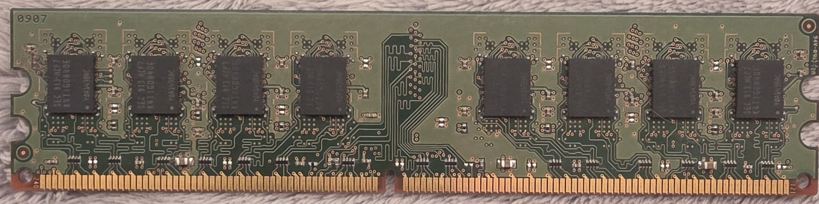 Samsung 2GB DDR2-800 PC2-6400 Desktop RAM Memory Module M378T5663EH3-CF7