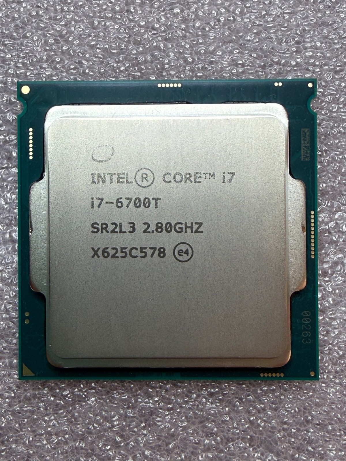 Intel Core i7-6700T 2.8 GHz 8GT/s LGA 1151 Desktop CPU Processor SR2L3