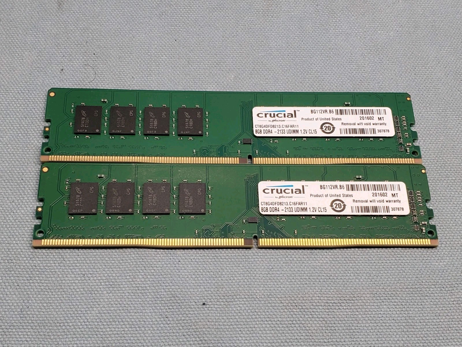 Lot of (2) Crucial 8GB PC4-2133 DDR4 2133MHz CT8G4DFD8213.C16FAR11 RAM #2787