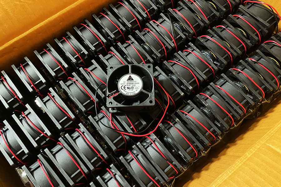 Delta AFB0612HH 60mm X 60mm Fan 2-Wire 12V 0.25A 5000 RPM