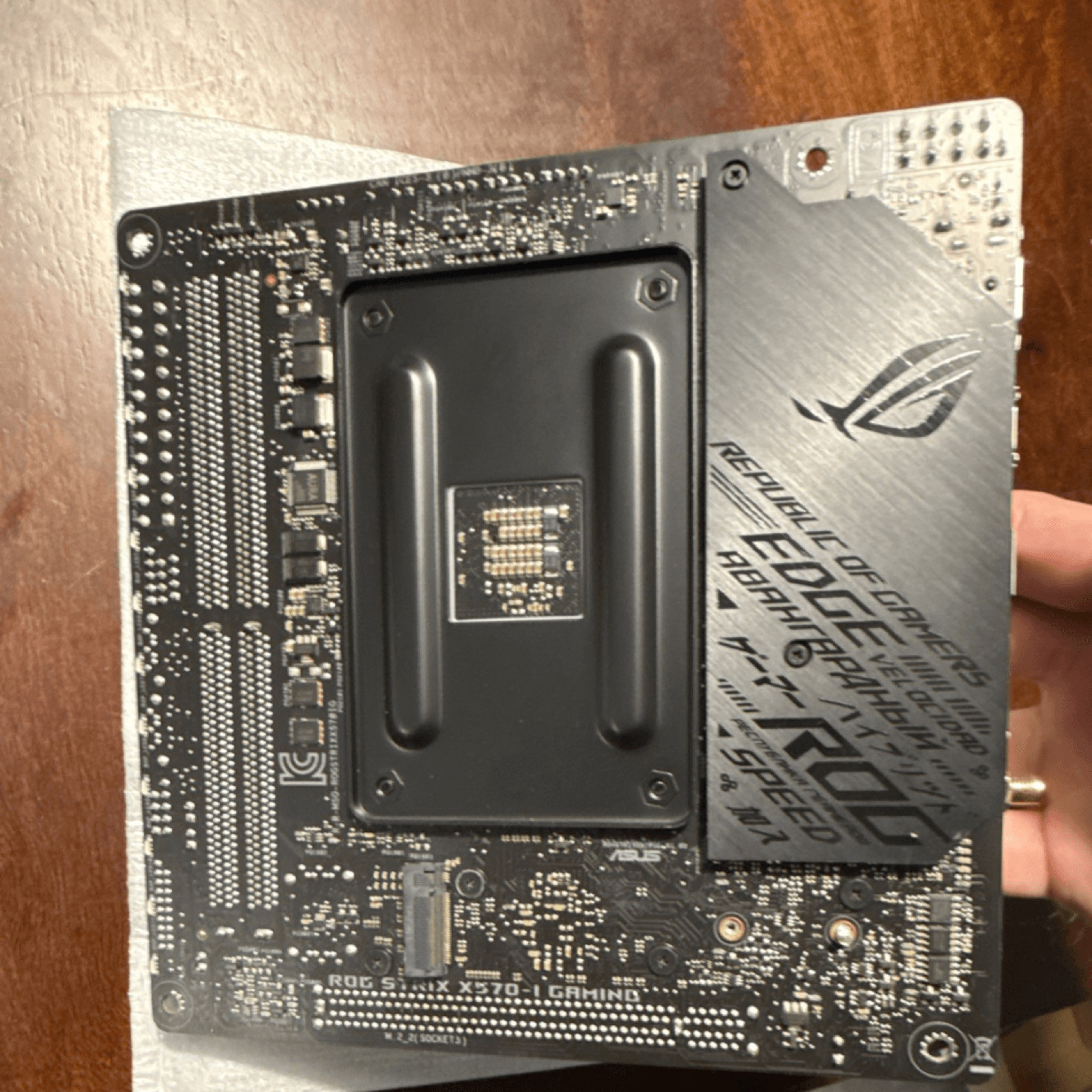 ASUS Rog STRIX X570-i Gaming AMD X570 Socket Am4 Mini ITX/