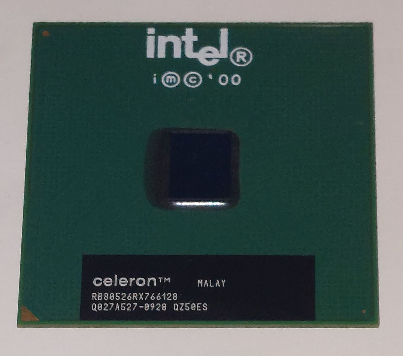Intel Celeron 766MHz CPU Processor – Socket 370 – Bus Speed 66MHz – BRAND NEW