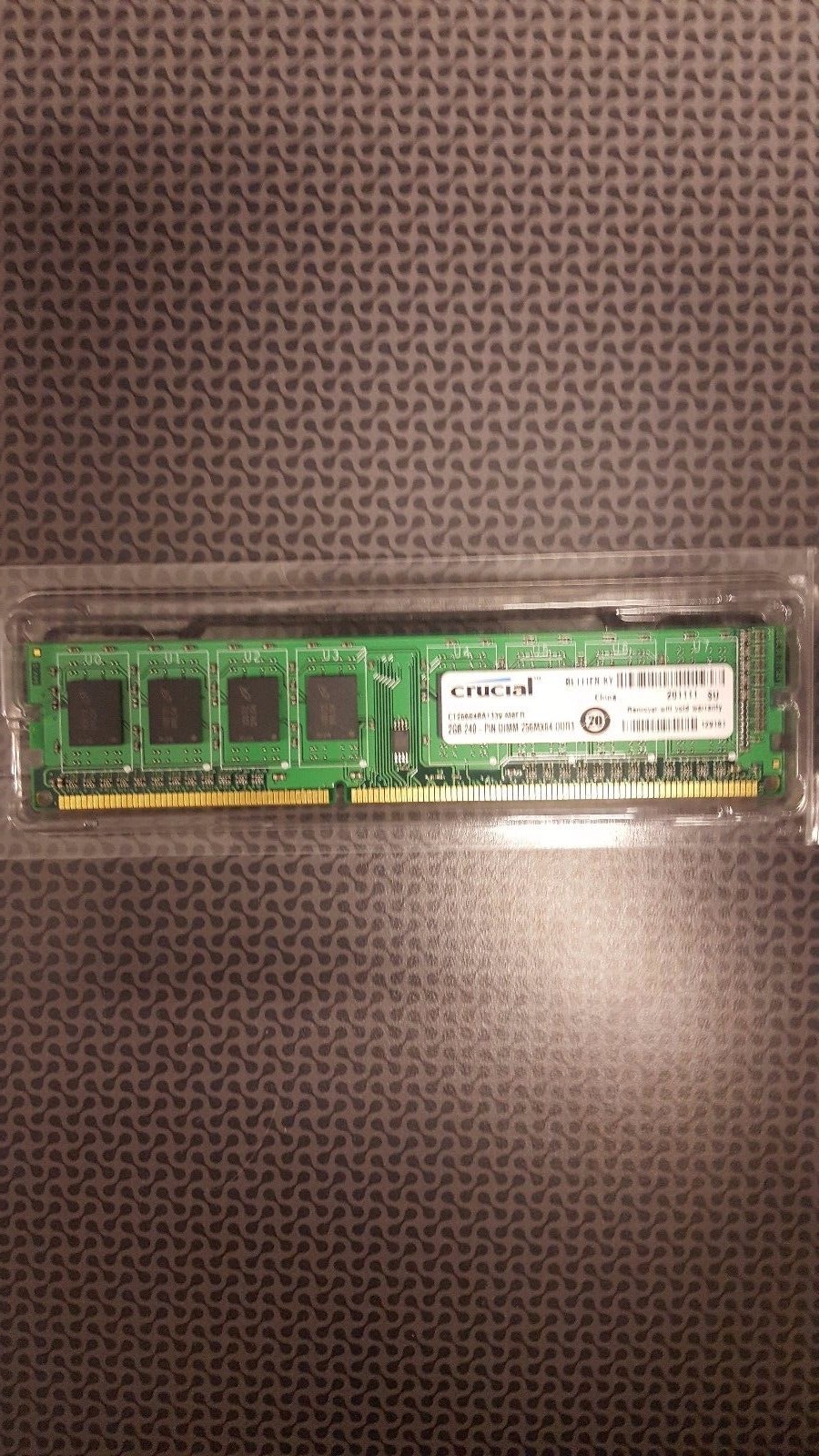 Crucial CT25664BA1339.M8FR 2GB 240-Pin Dimm 256MX64 DDR3