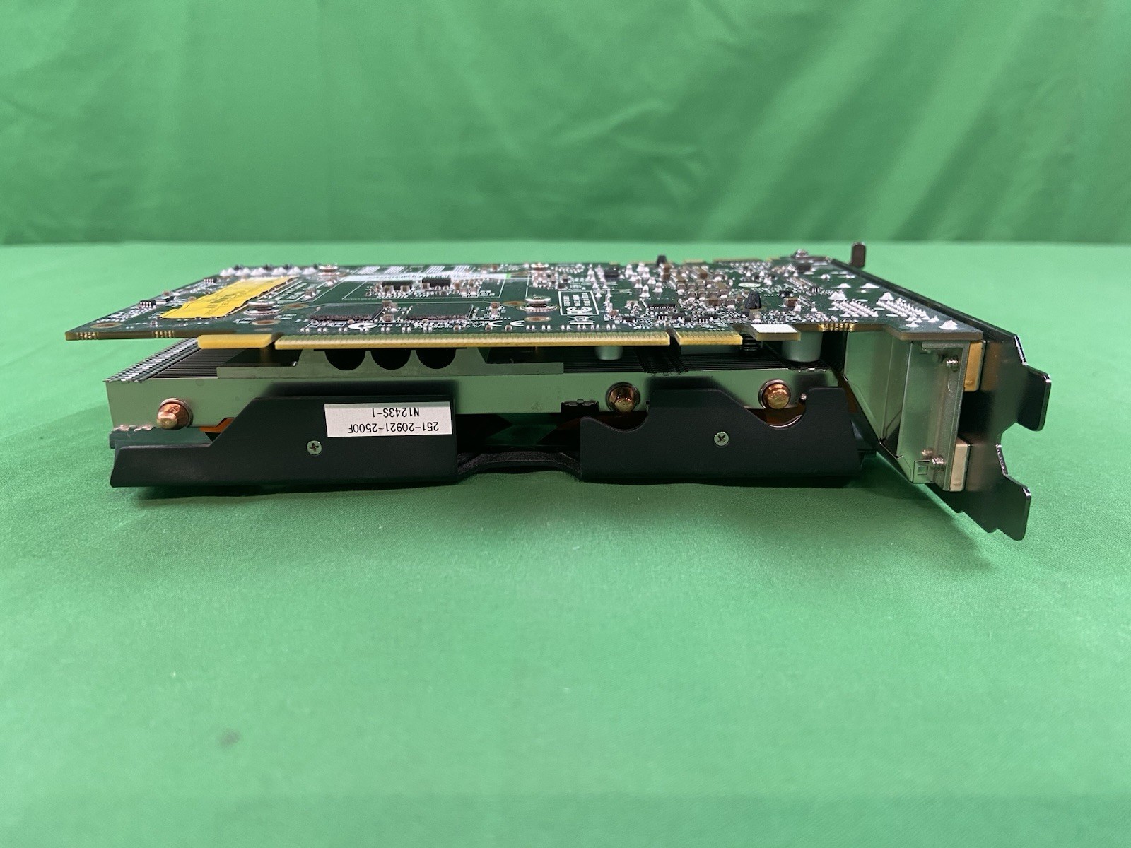 ZOTAC Nvidia GeForce GTX 660 TI AMP EDITION 2048 Mb 192 Bit DDR5 2 GB ZT-60804