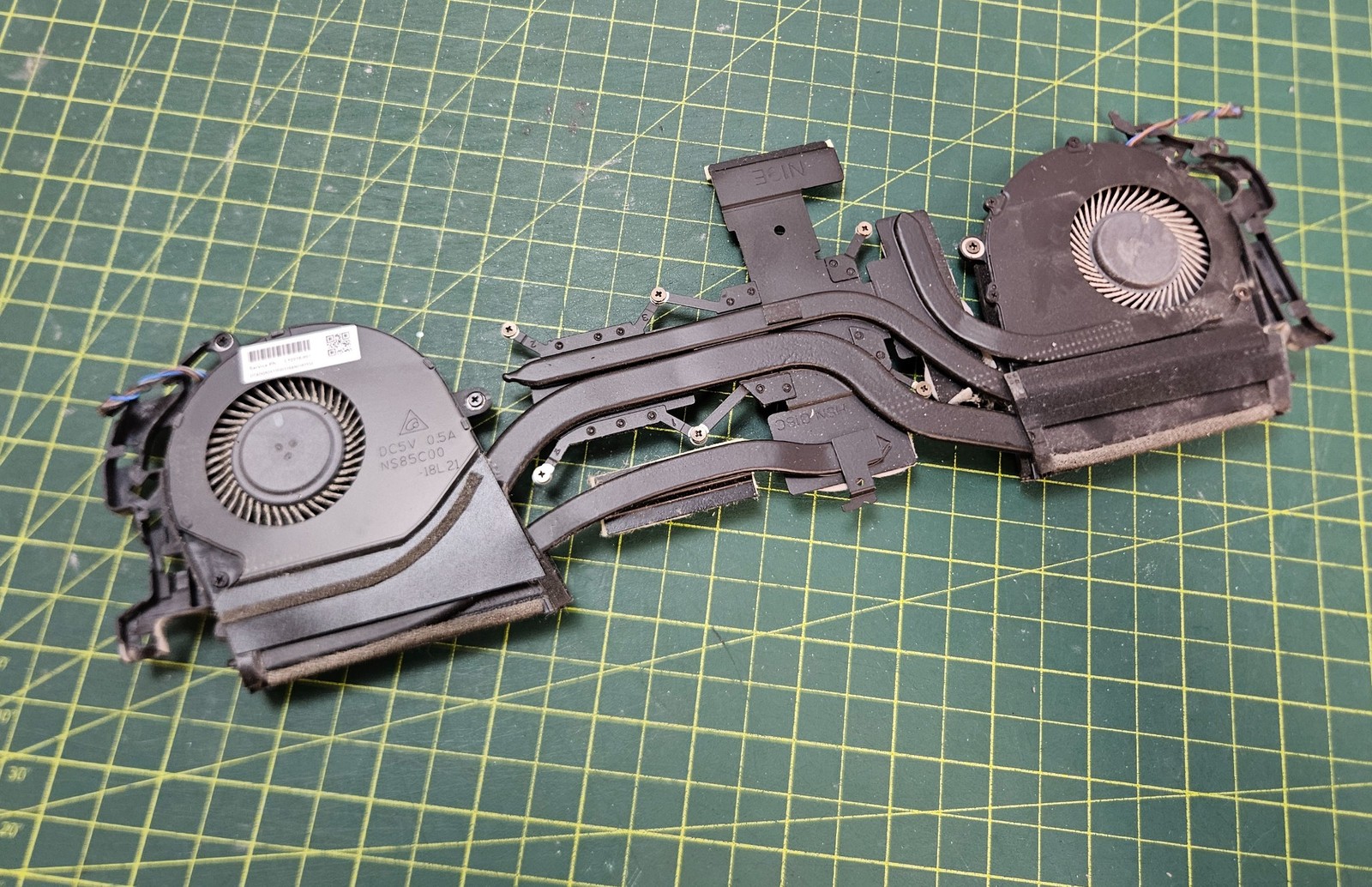 Genuine HP ZBook 15 G6 Laptop Cooling Fan w/ Heatsink L72278-001