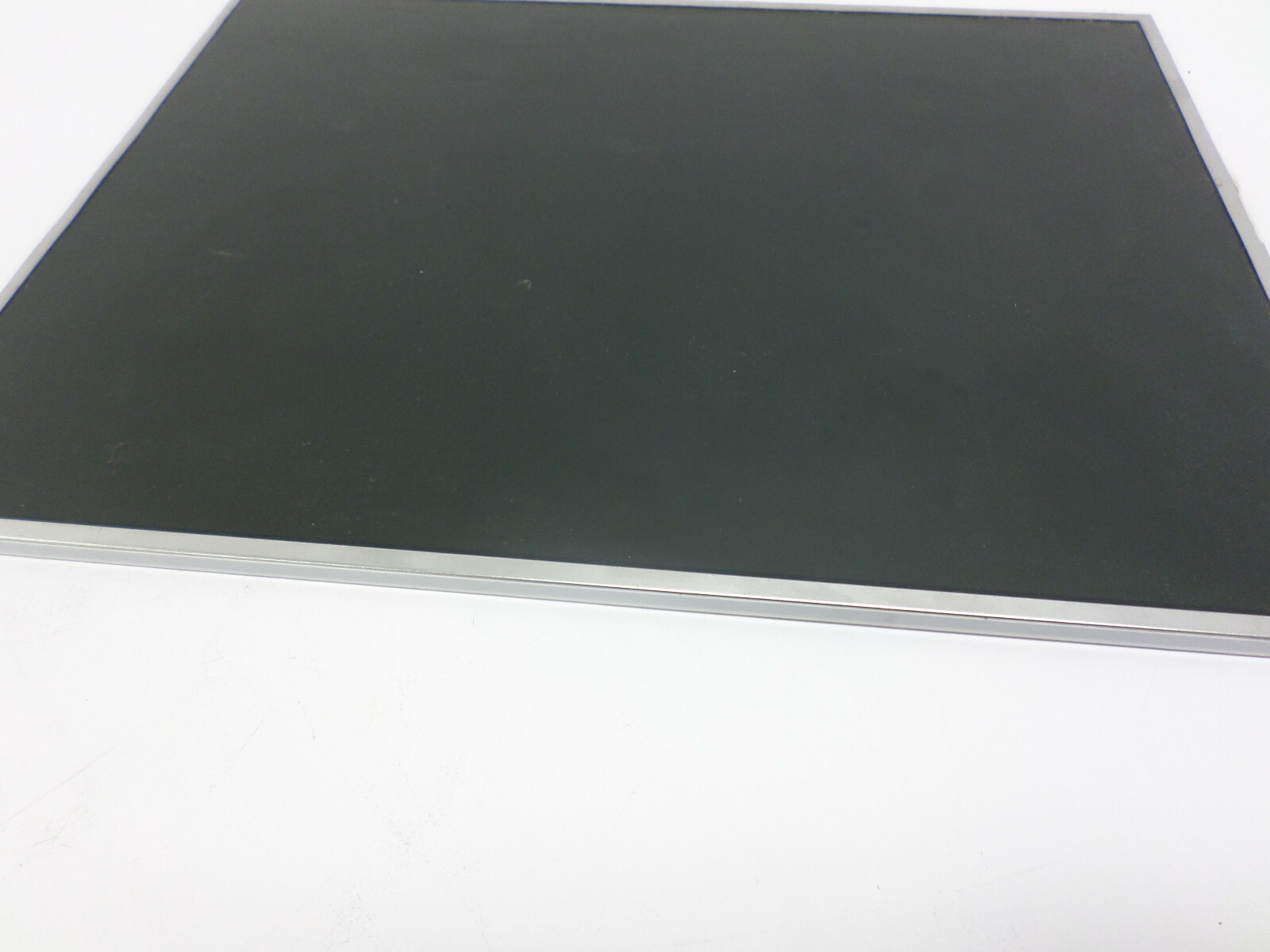 IDTech ITSX95C 15-SXVGA+ 15″ LCD MATTE SCREEN for HP Pavilion ZE5732QV