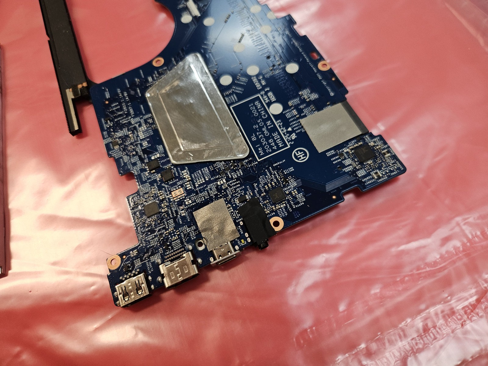 HP ENVY x360 15m-eu AMD Ryzen 7 5700U Motherboard M45488-601 Read #e235