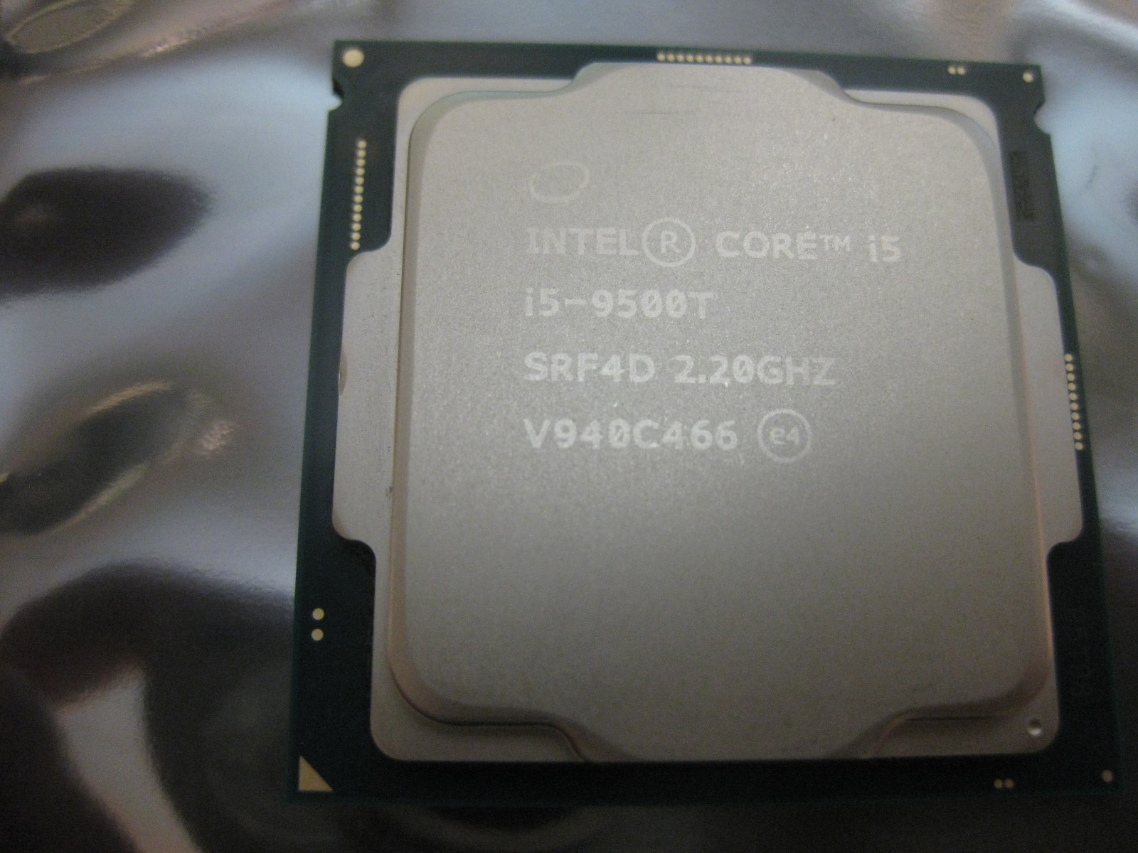 Intel Core i5-9500T 2.2 GHz 8GT/s LGA 1151 Desktop CPU Processor SRF4D