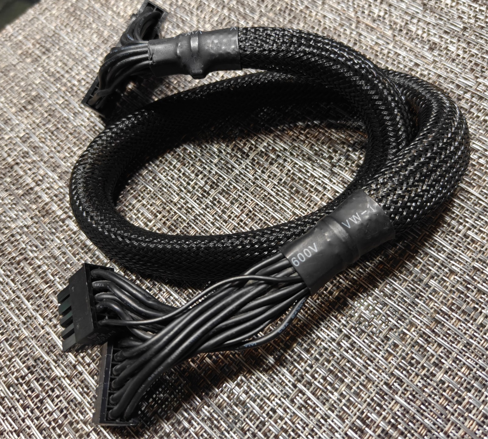 Corsair AX1200 AXi Only 24-Pin ATX Motherboard PSU Cable Black Sleeved