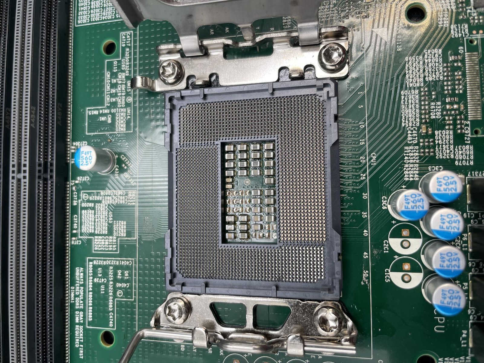 SUPERMICRO MBD-X13SAE-F-O Motherboard PC1723270