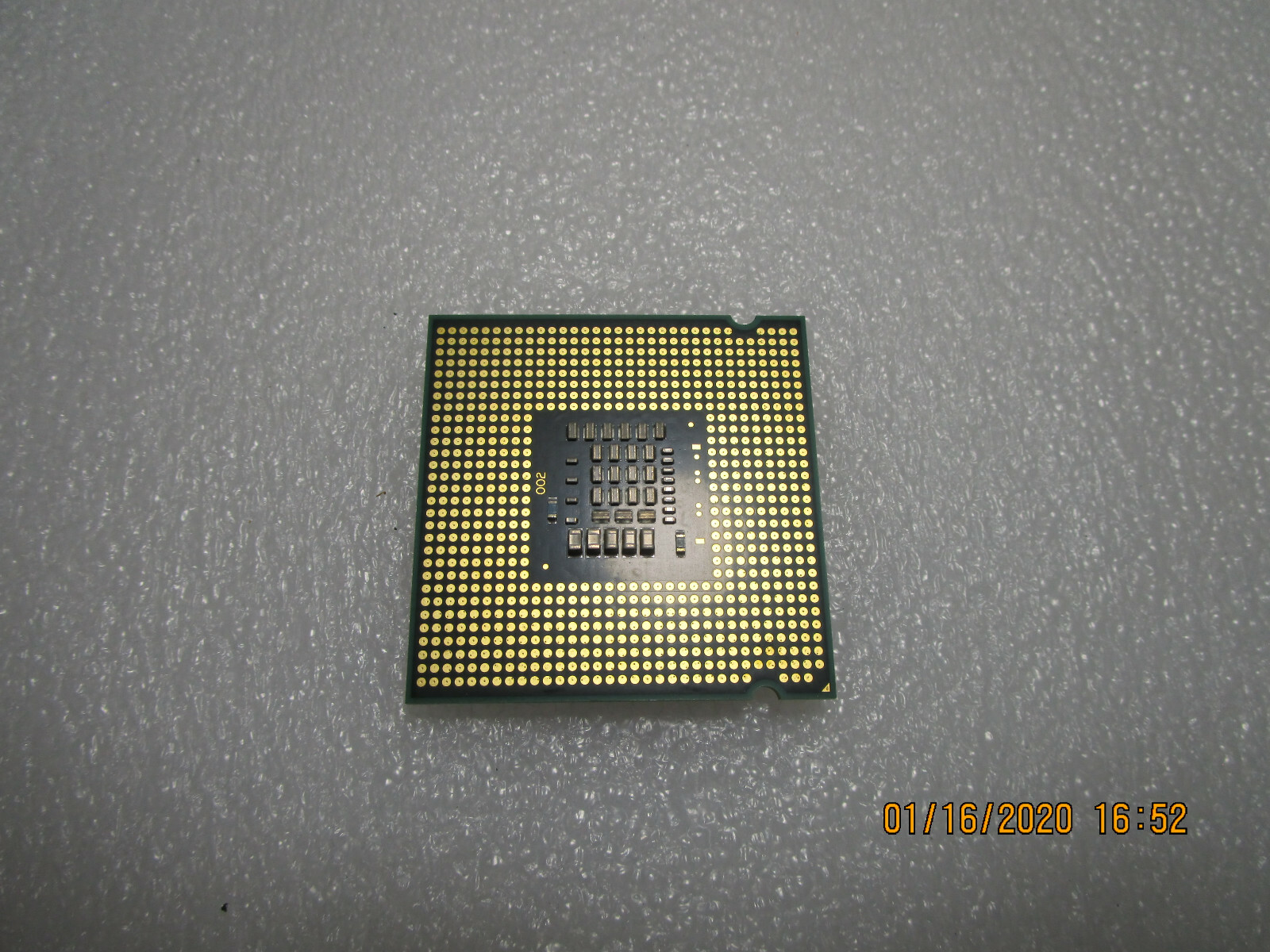 Intel Celeron Processor E3300 1M Cache, 2.50 GHz, 800 MHz FSB SLGU4
