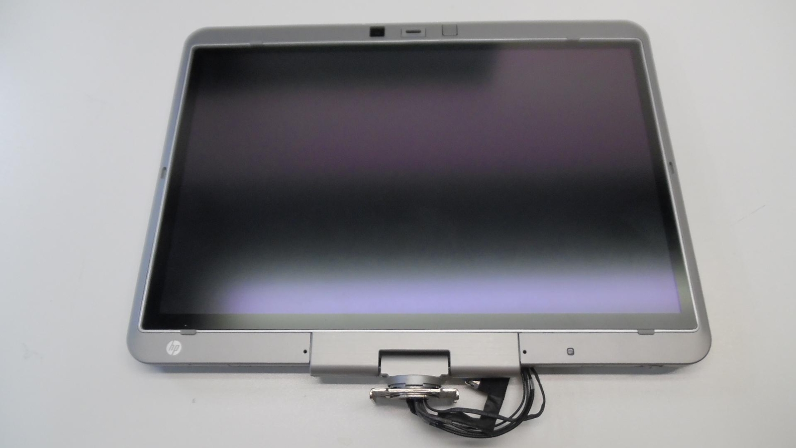 HP EliteBook 2740 – OEM Full Display Assembly w/Hinge & Cables – Tested