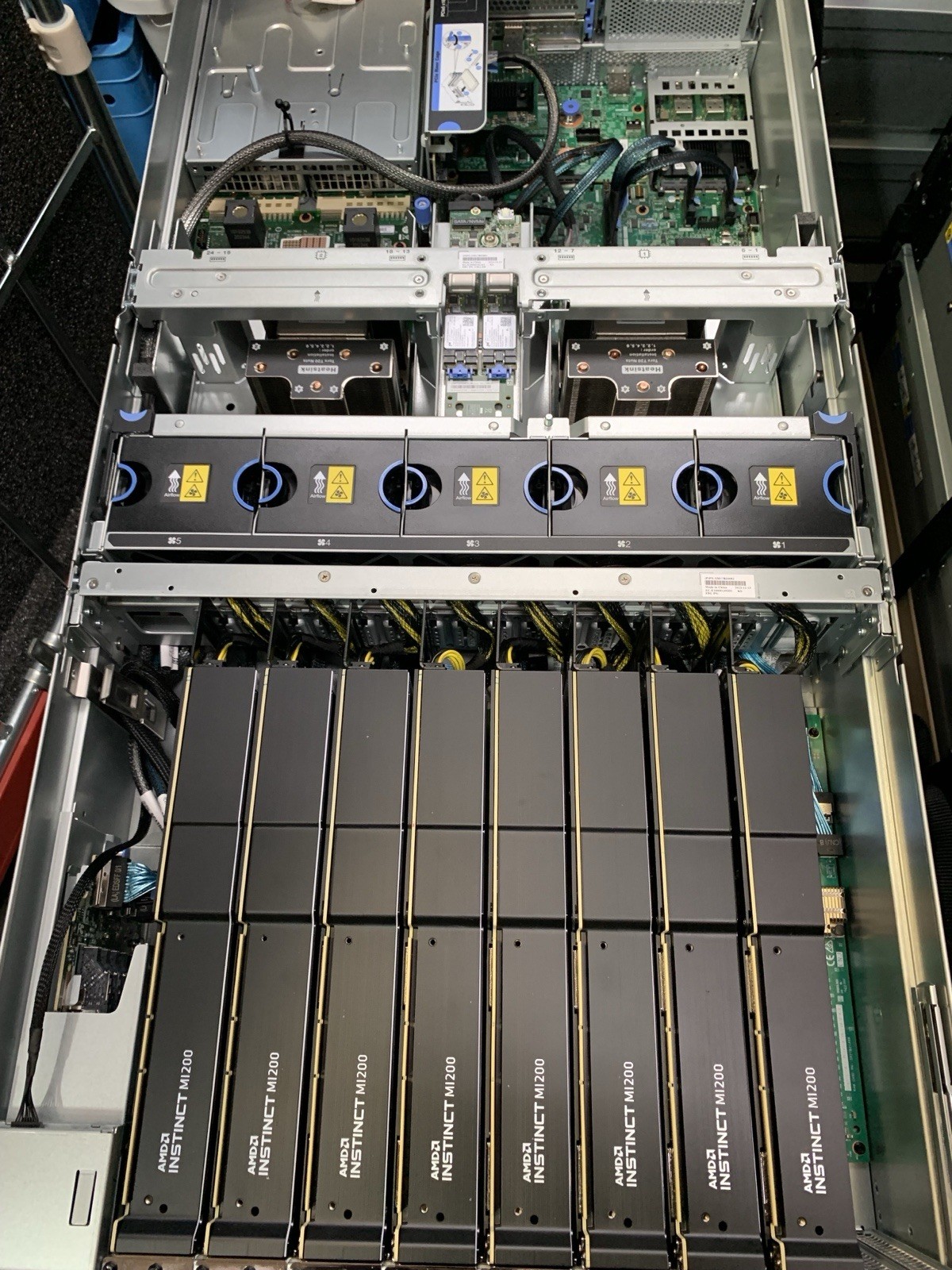 AMD Instinct MI210 PCIE 64GB HBM2e PCI-Express 4.0