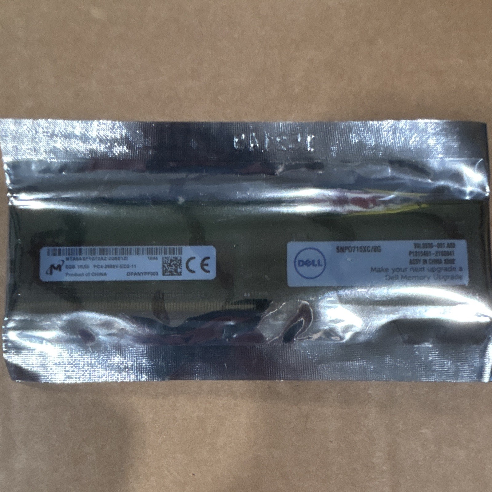 Dell 8GB DDR4 SDRAM PC4-2666V 260-Pin SO-DIMM Non-ECC SNPD715XC/8G P1315461-2163