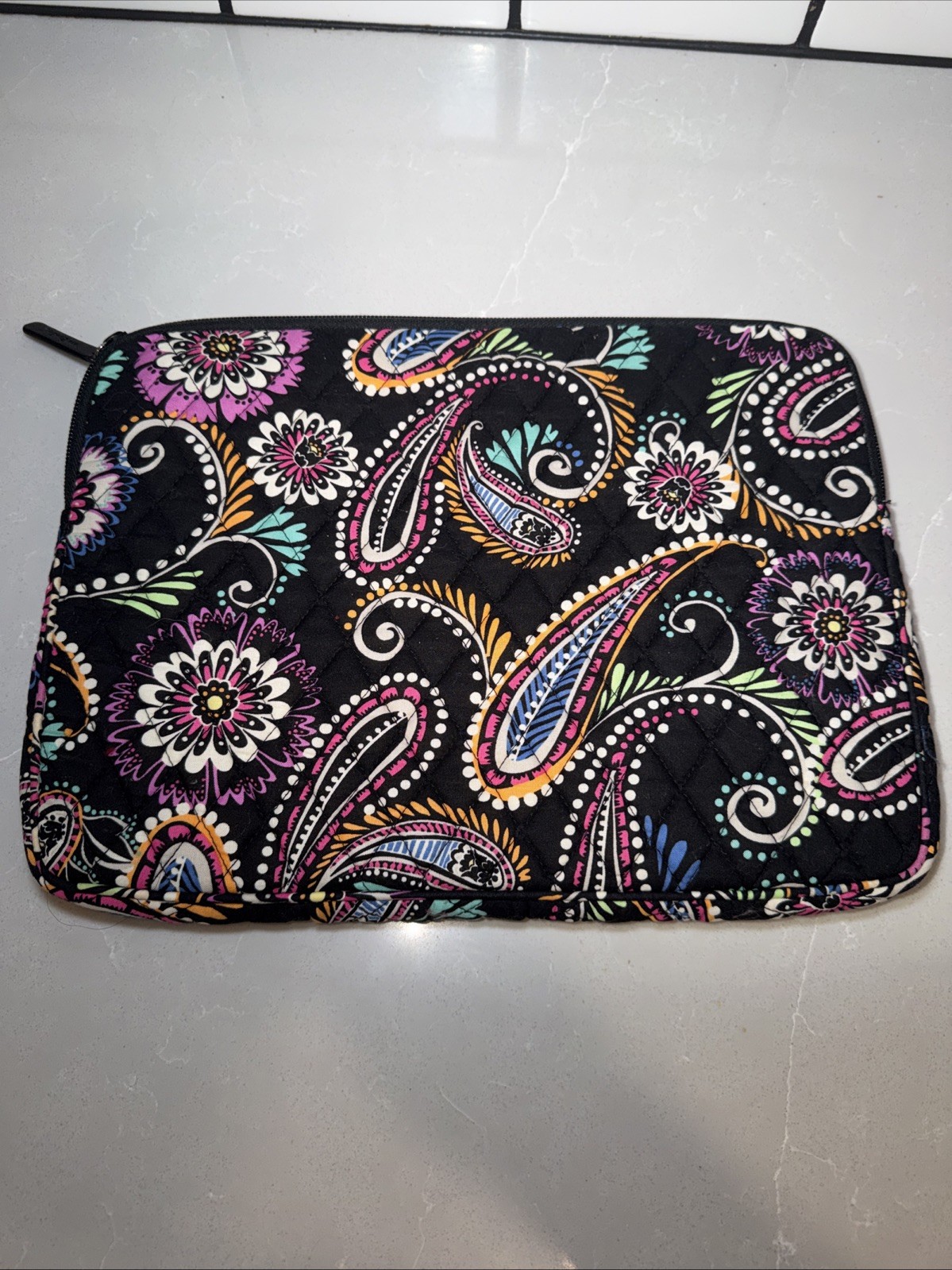 Vera Bradley 14″ Laptop Computer Case Sleeve Bag Zip Black Floral Paisley