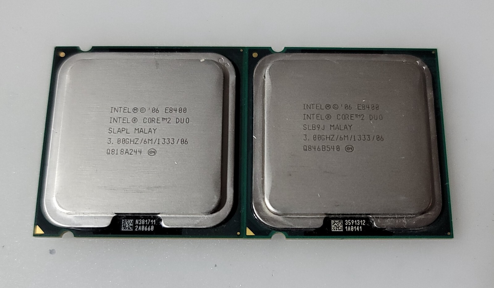Lot of 2 Intel Core 2 Duo E8400 SLB9J 3.00Ghz 6M Dual Core LGA775 CPU Processor