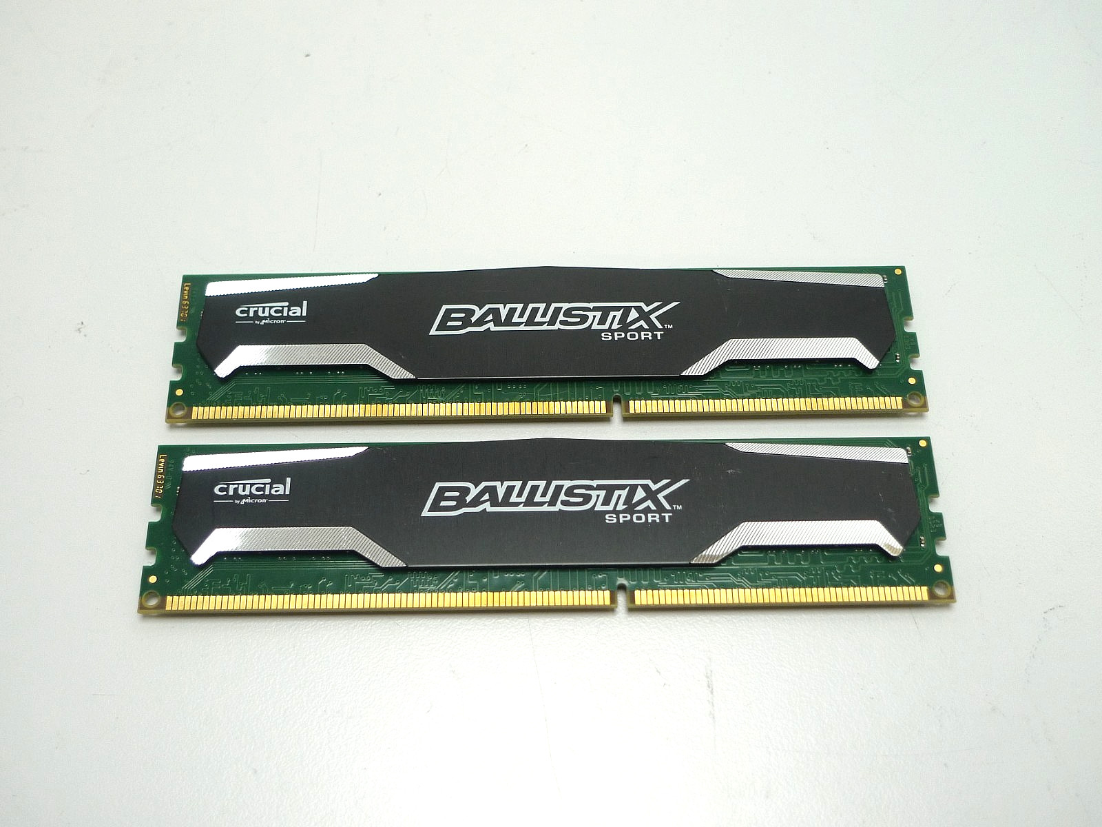 Crucial Ballistix Sport BLS4G3D1609DS1S00.16FFD2 16GB (2 x 8GB) DDR3 1600MHz RAM